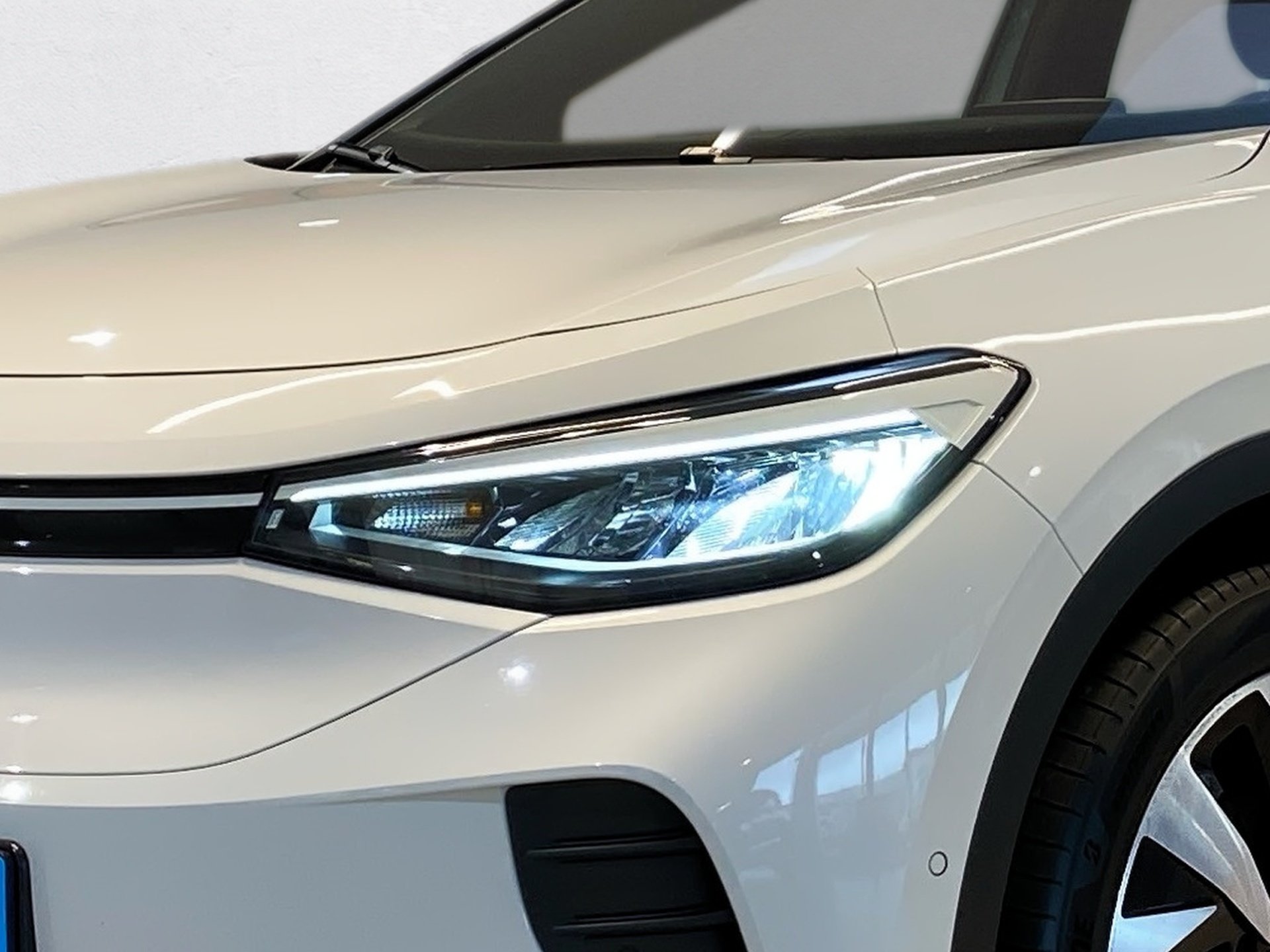 ID.4 Pro Performance AHK RFK Navi LED 2xKlima LM