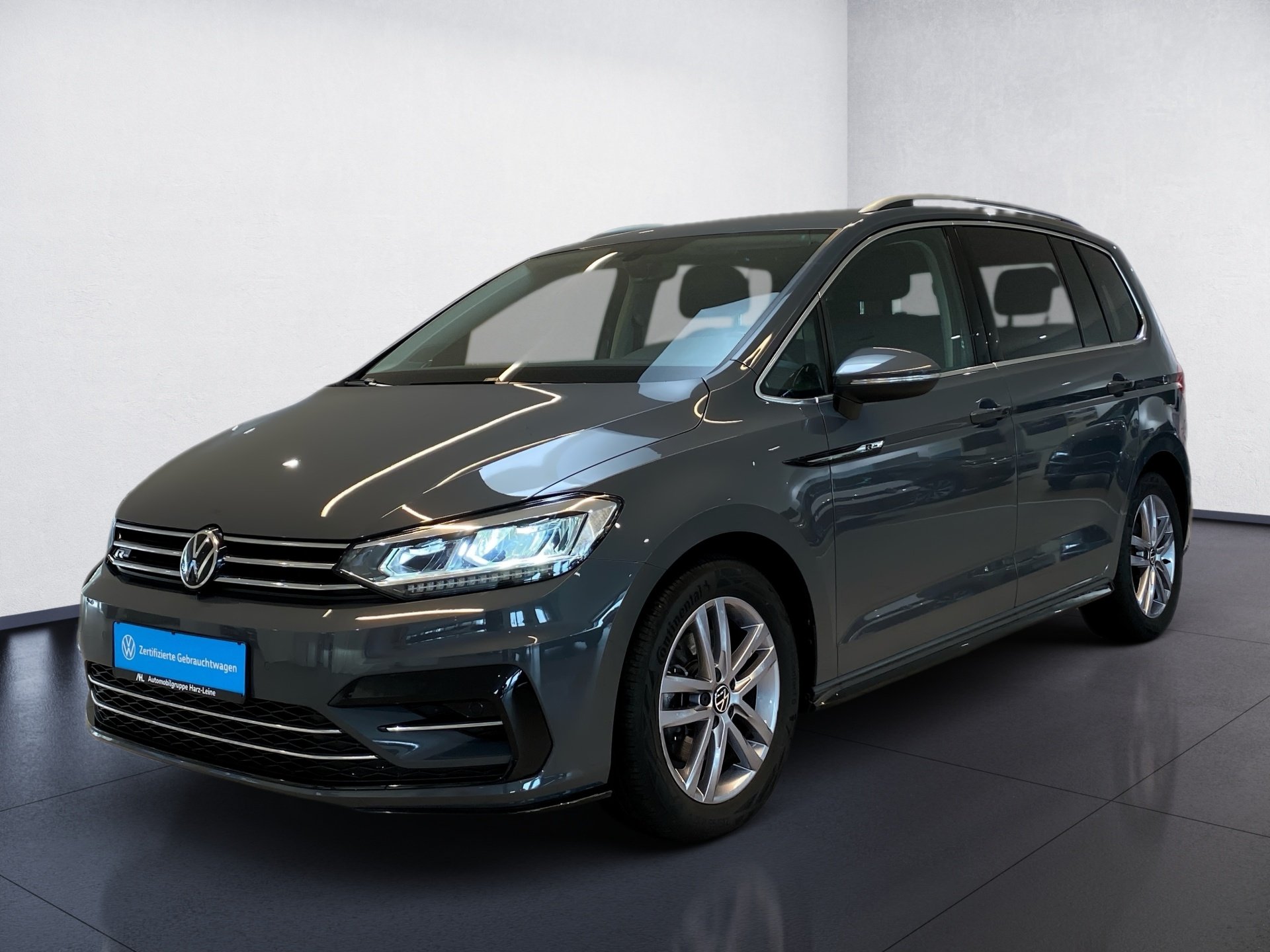 Touran 1.5 TSI R-Line DSG 7Sitzer AVV LED Navi