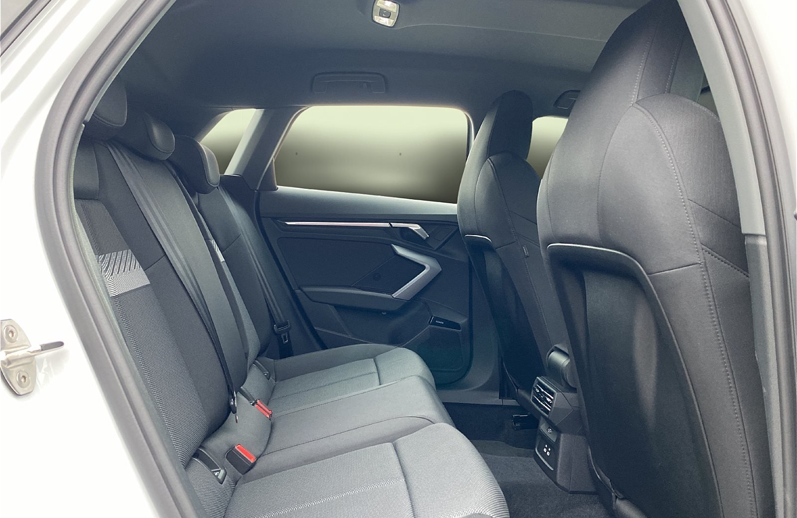 A3 Sportback 35 TFSI advanced DSG/AHK/NAVI/RFK/PDC