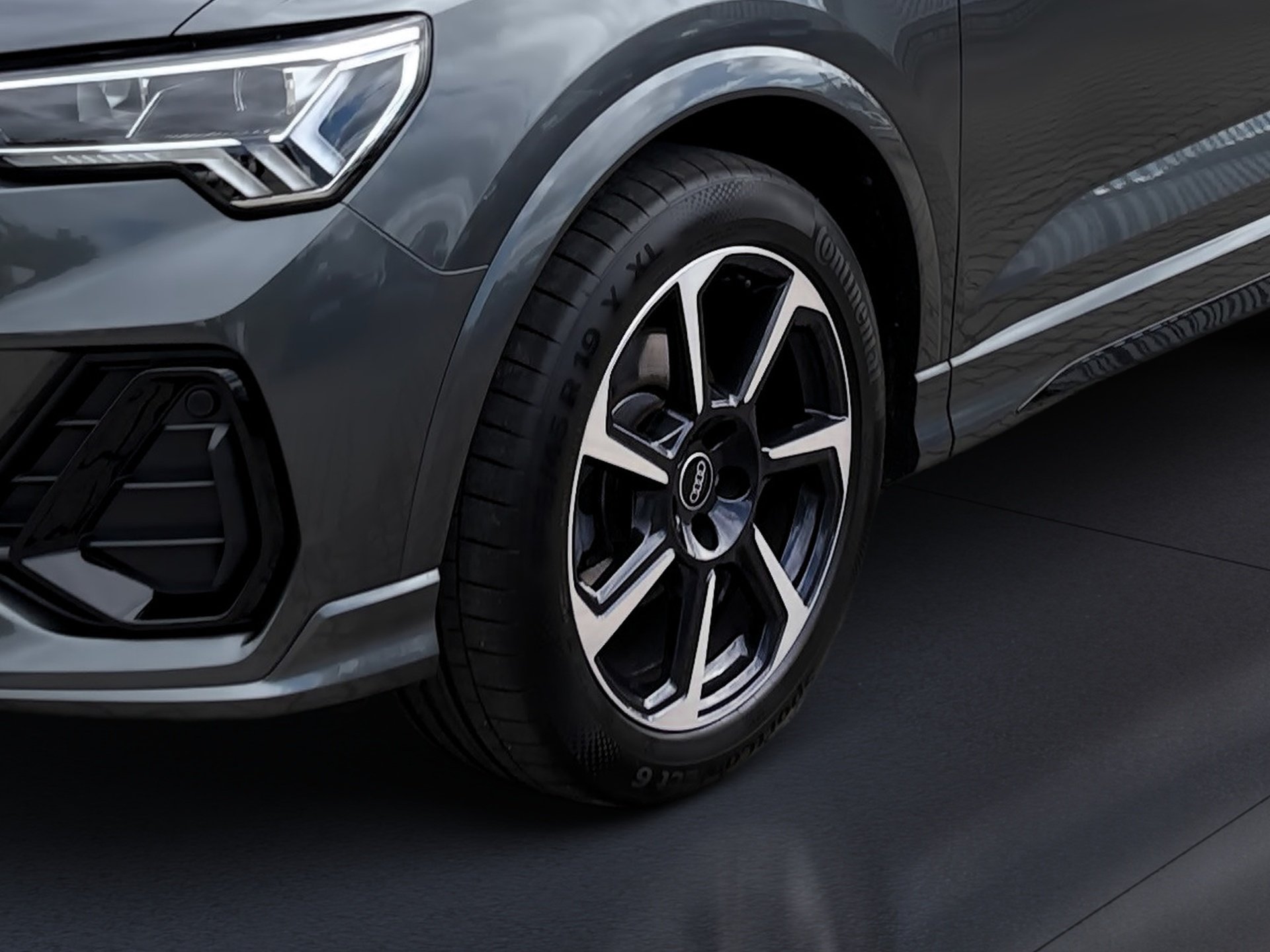 Q3 Sportback 35 TFSI S-Line /Pano/NAVI/ACC/RFK