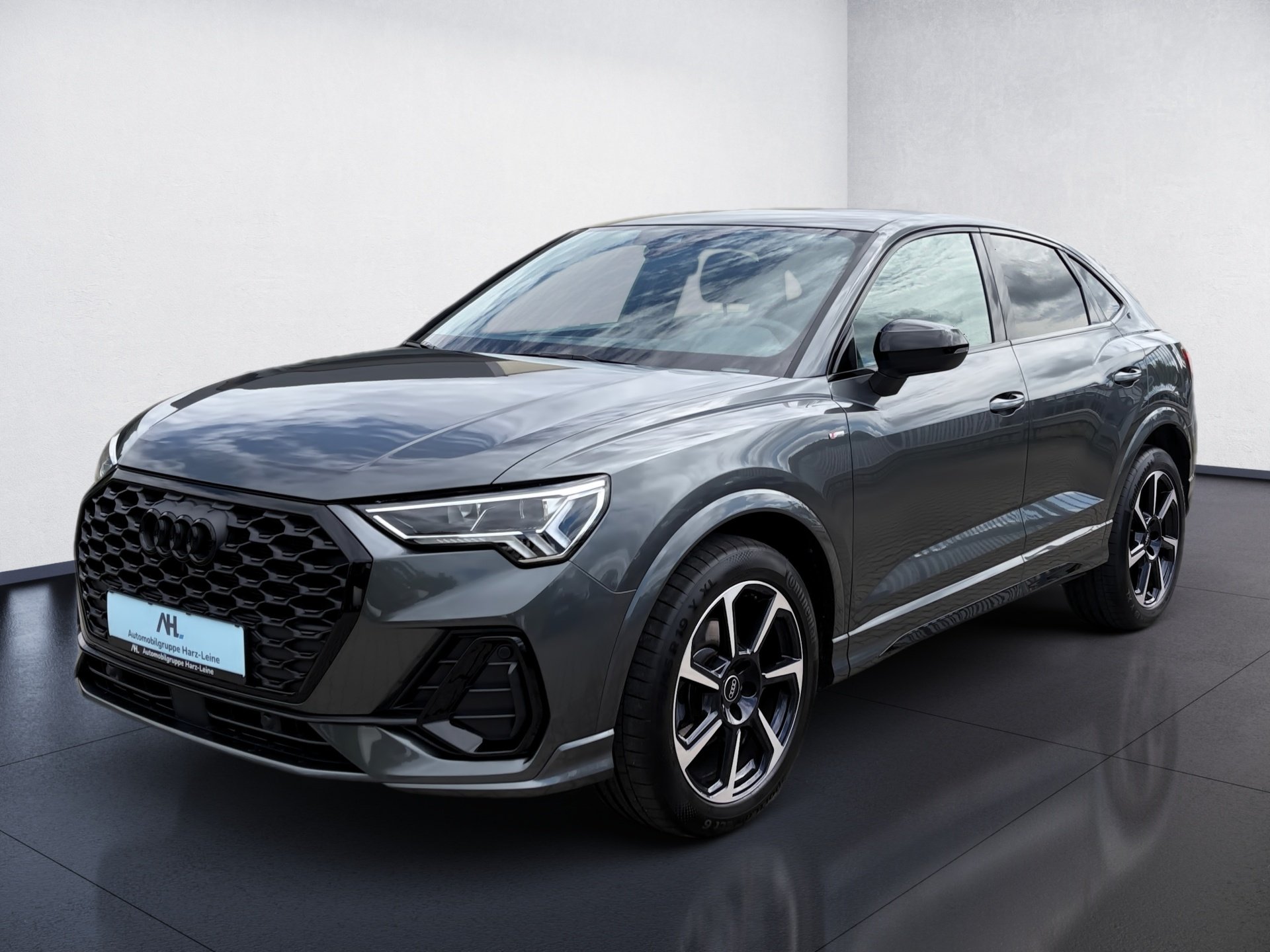 Q3 Sportback 35 TFSI S-Line /Pano/NAVI/ACC/RFK