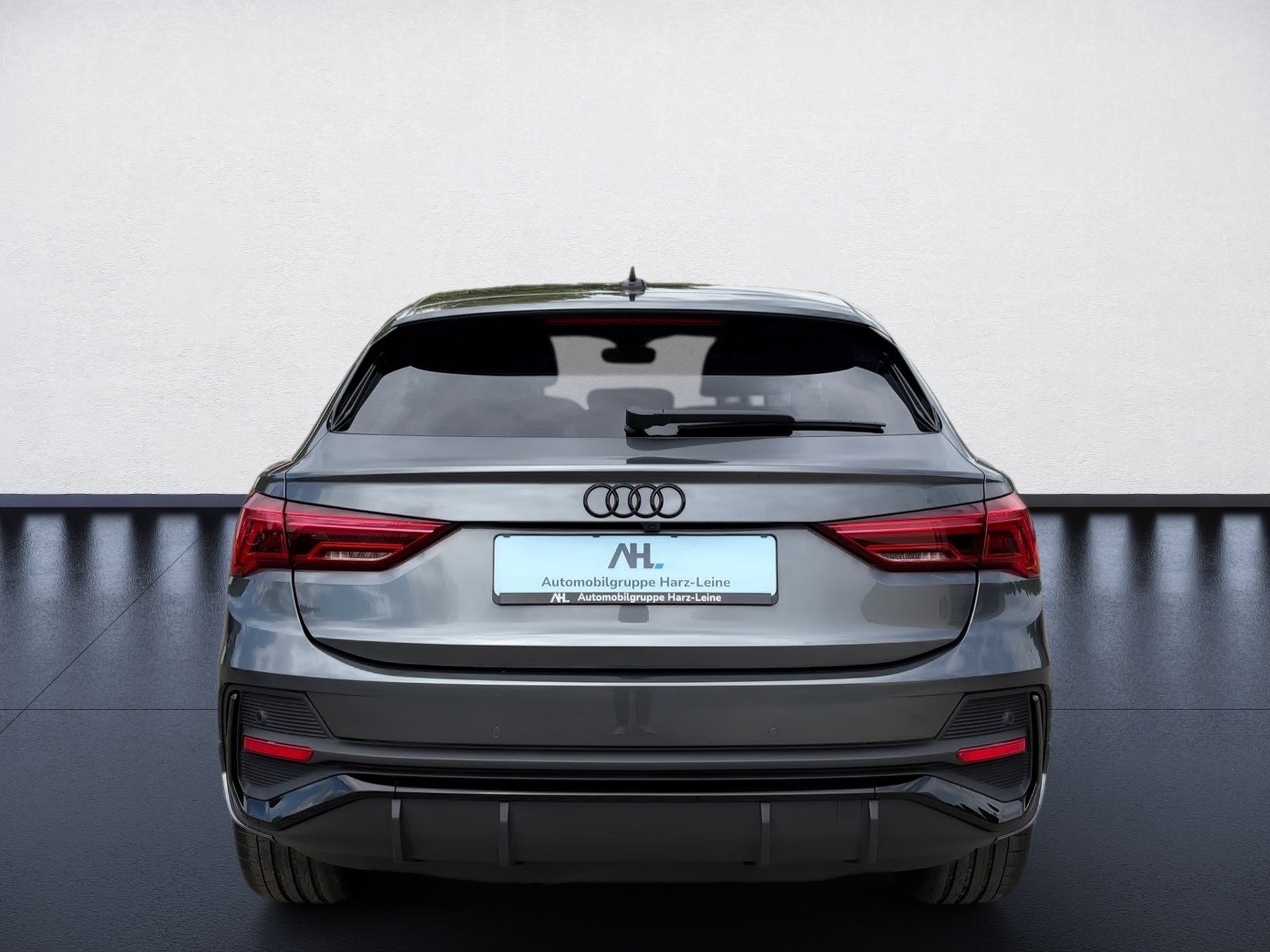 Q3 Sportback 35 TFSI S-Line /Pano/NAVI/ACC/RFK