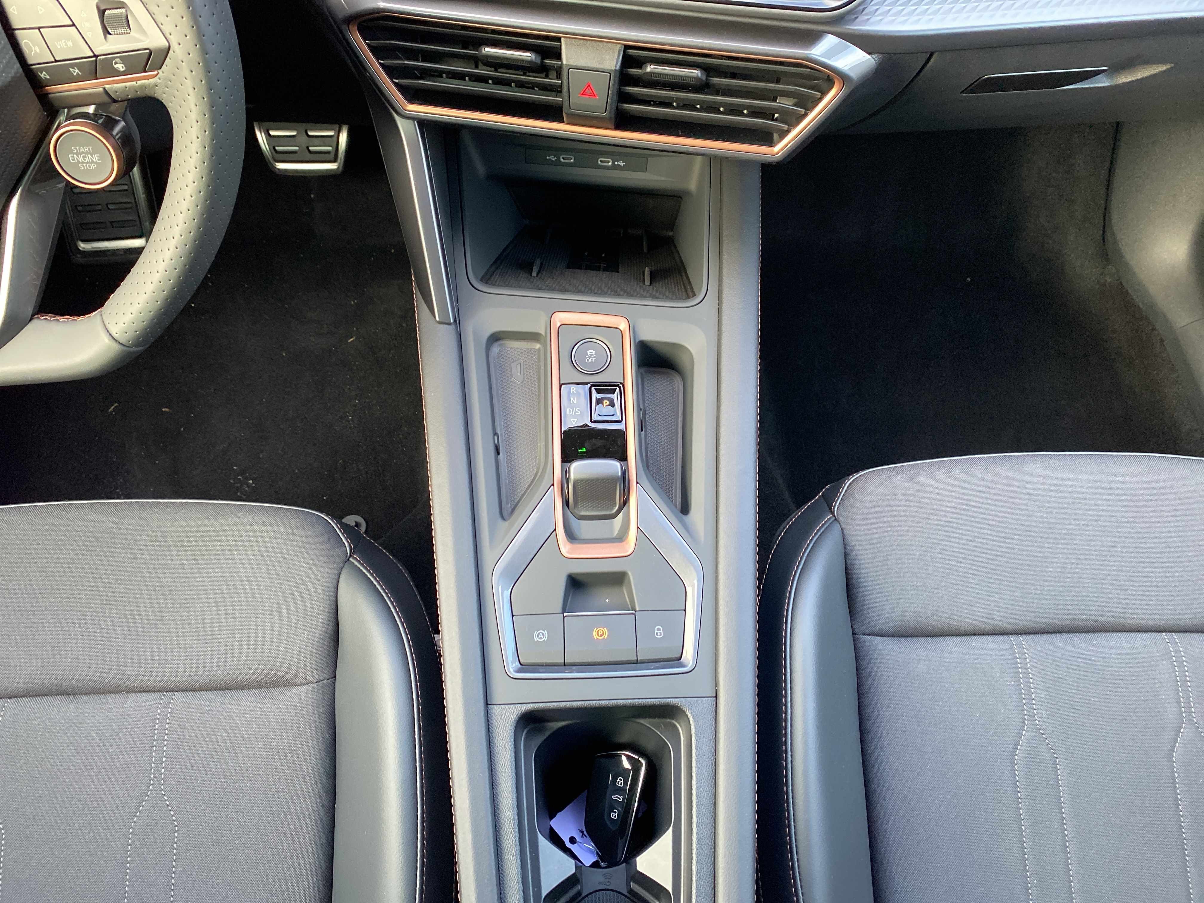 Formentor 1.5 eTSI DSG/LED/PDC/ACC/FULL-LINK ACC