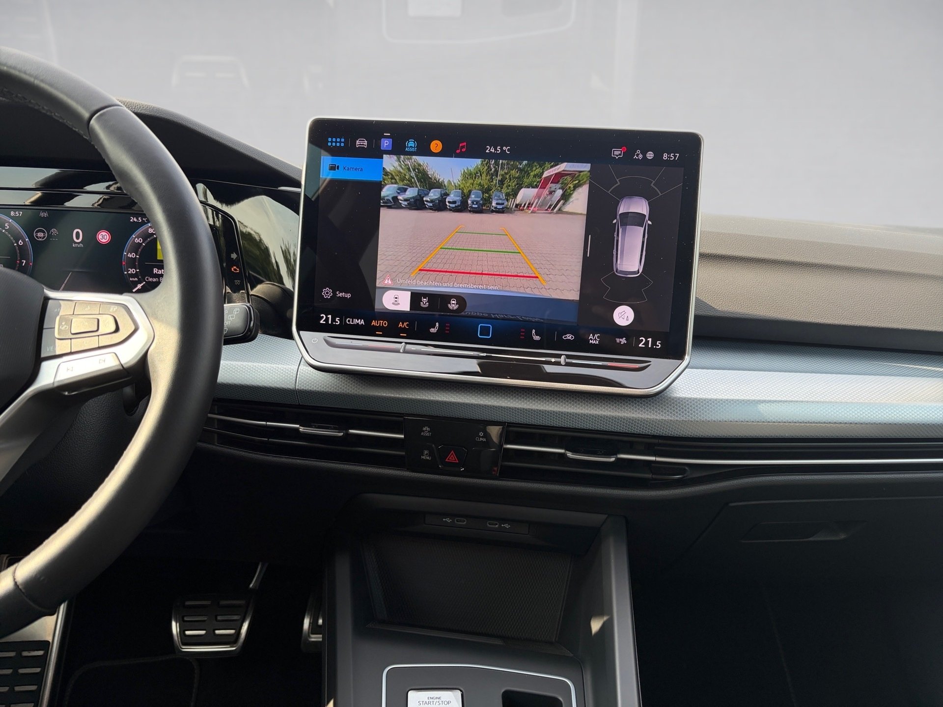 Golf VIII Variant 1.5 eTSI Goal DSG AHK Navi LED RFK ACC