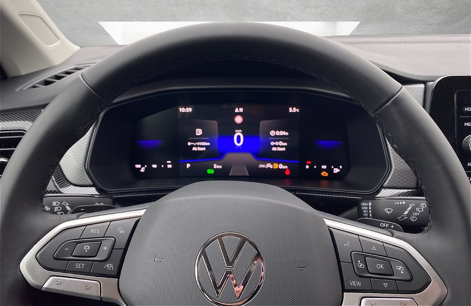 T-Cross 1.0 TSI Life DSG/LED/RFK/ACC/APP-Connect