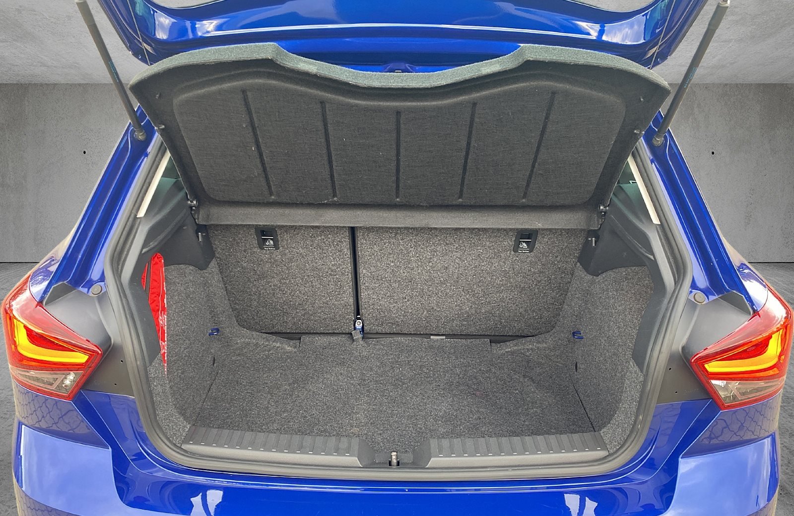 Ibiza 1.0 TSI FR PDC/GRA/BT/LM/Climatronic LM