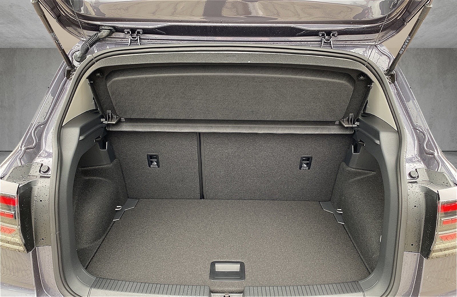 T-Cross 1.0 TSI Life DSG/LED/RFK/ACC/APP-Connect