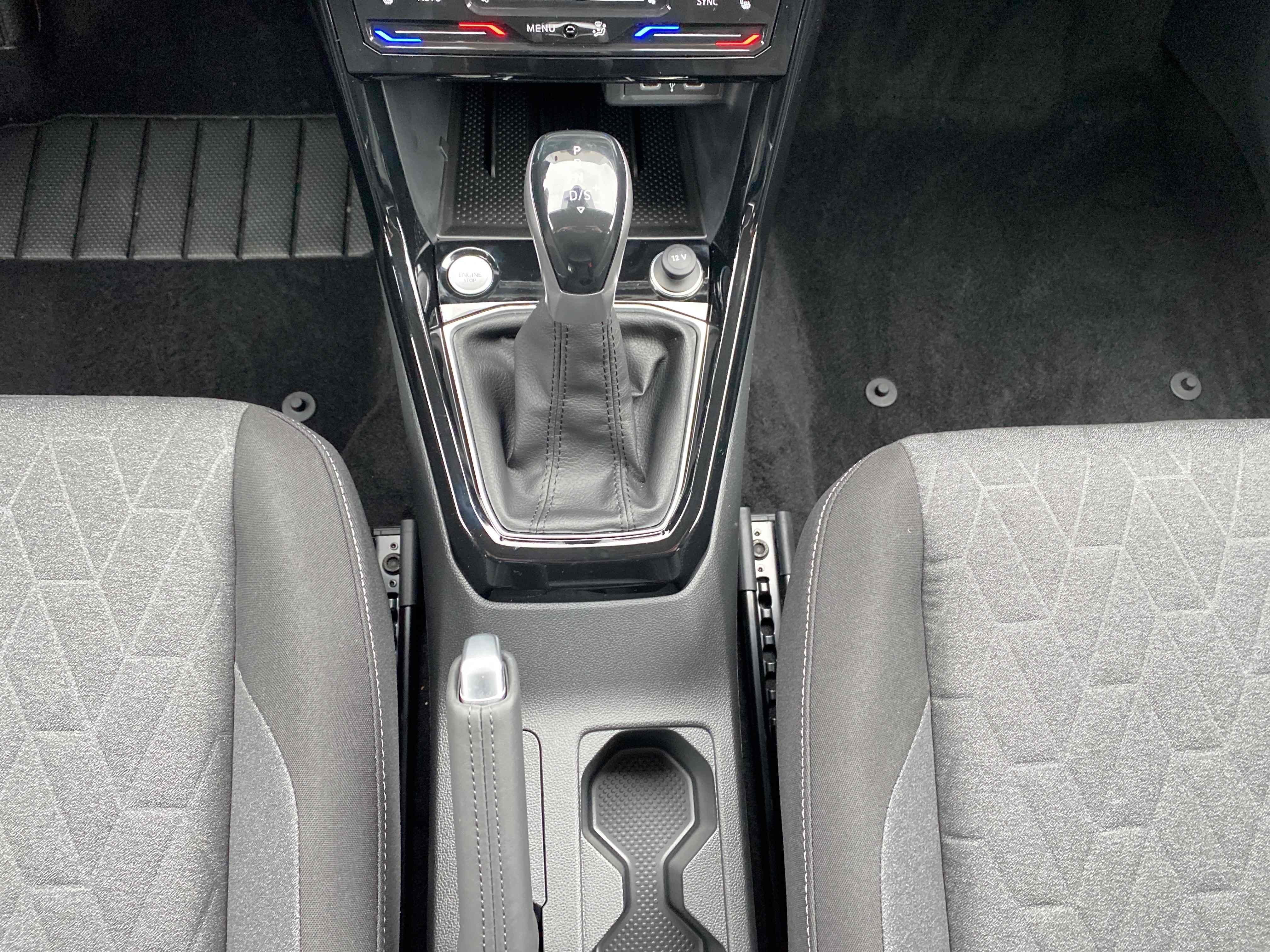T-Cross 1.0 TSI Life DSG/AHK/RFK/SHZ/ACC/SIDE ASSIST/