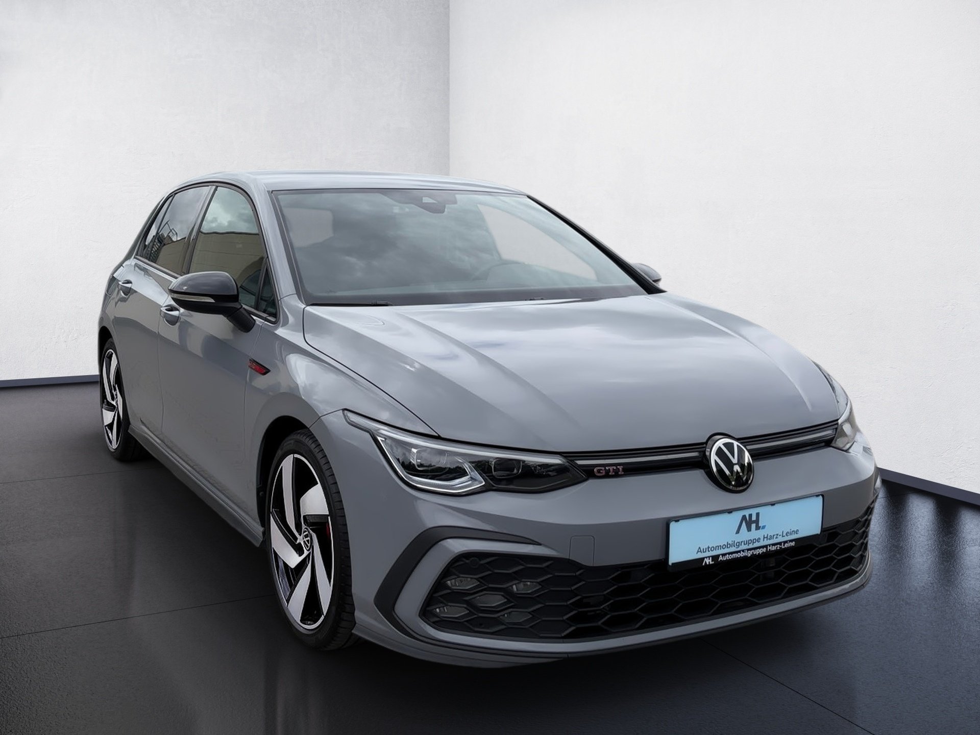 Golf VIII 2.0 TSI GTI Navi/ACC/RFK/SHZ/APP/PDC