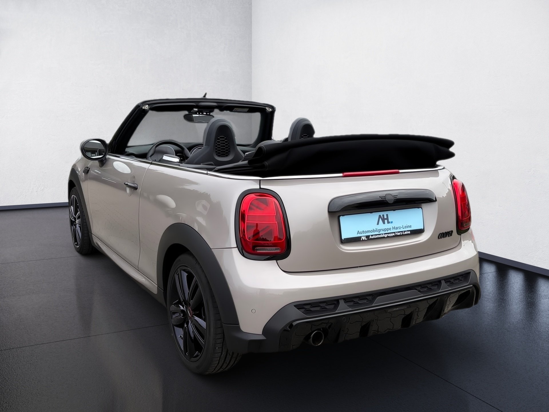Cooper Cabrio JCW Trim DSG LED Navi SHZ