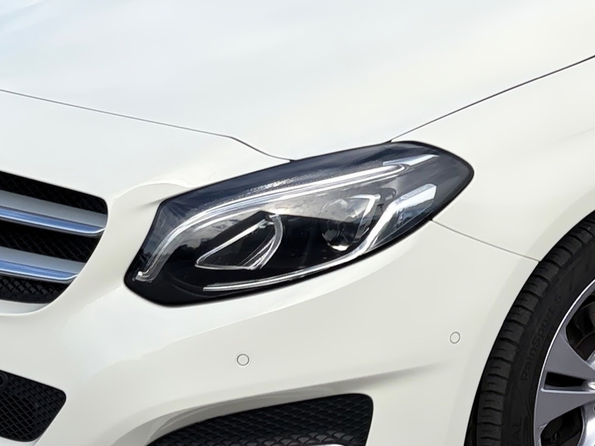 B 180 1.6 L Edition B DSG RFK NAVI SHZ GRA PDC