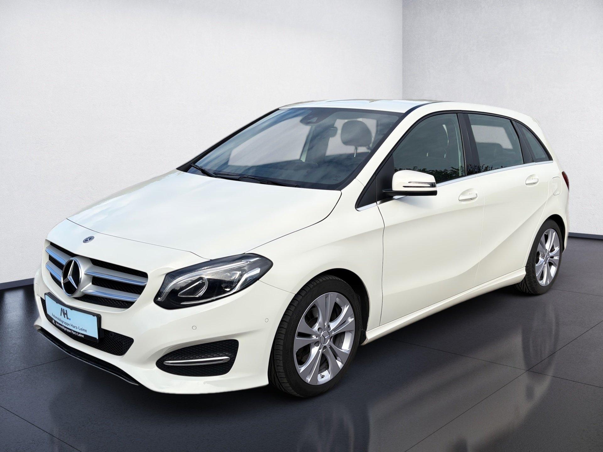 B 180 1.6 L Edition B DSG RFK NAVI SHZ GRA PDC