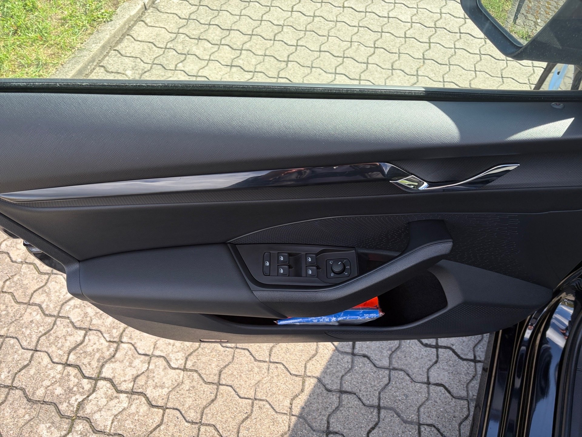 Octavia Combi Ambition 2.0 TDI DSG SHZ LED ACC