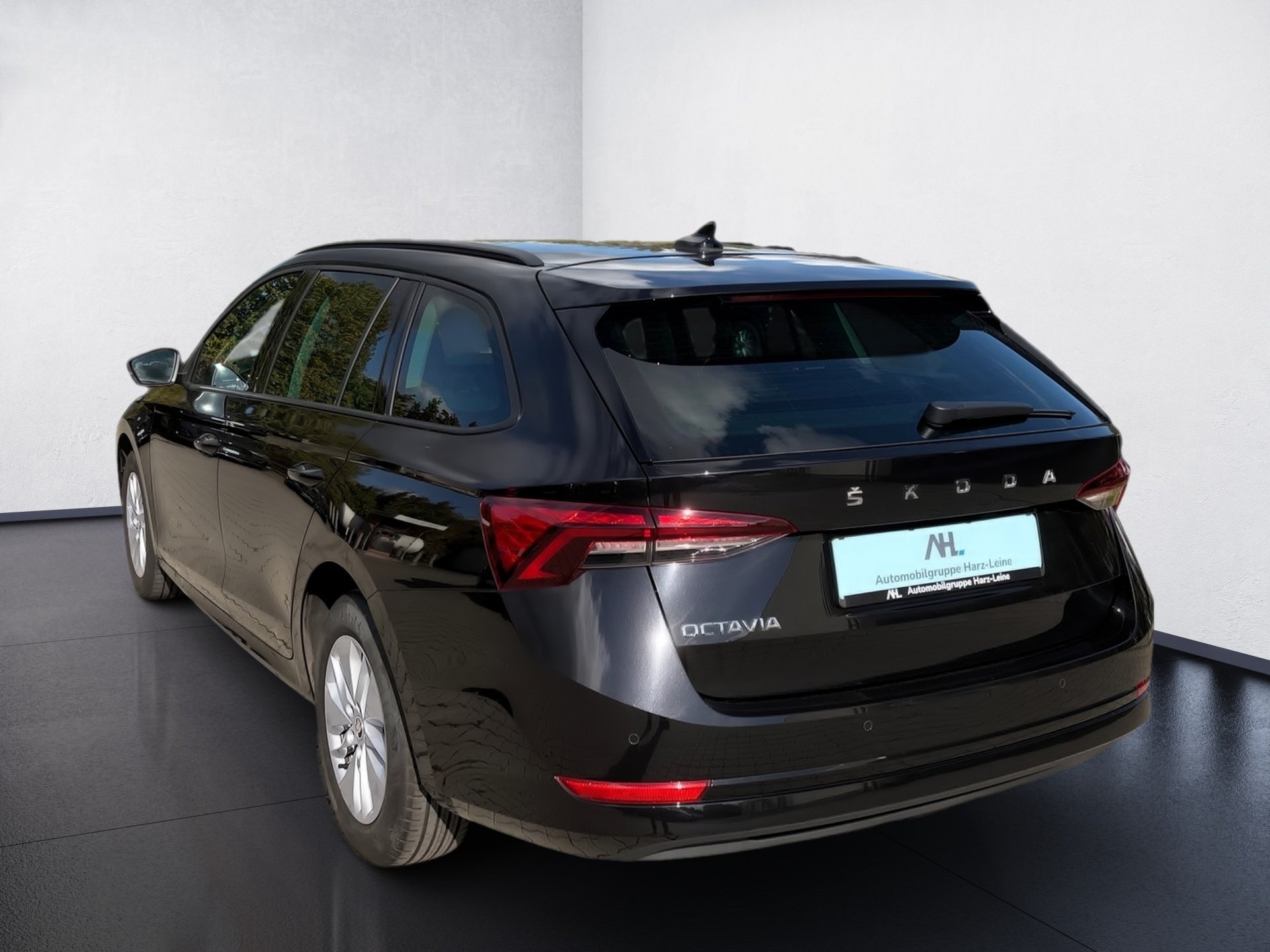 Octavia Combi Ambition 2.0 TDI DSG SHZ LED ACC