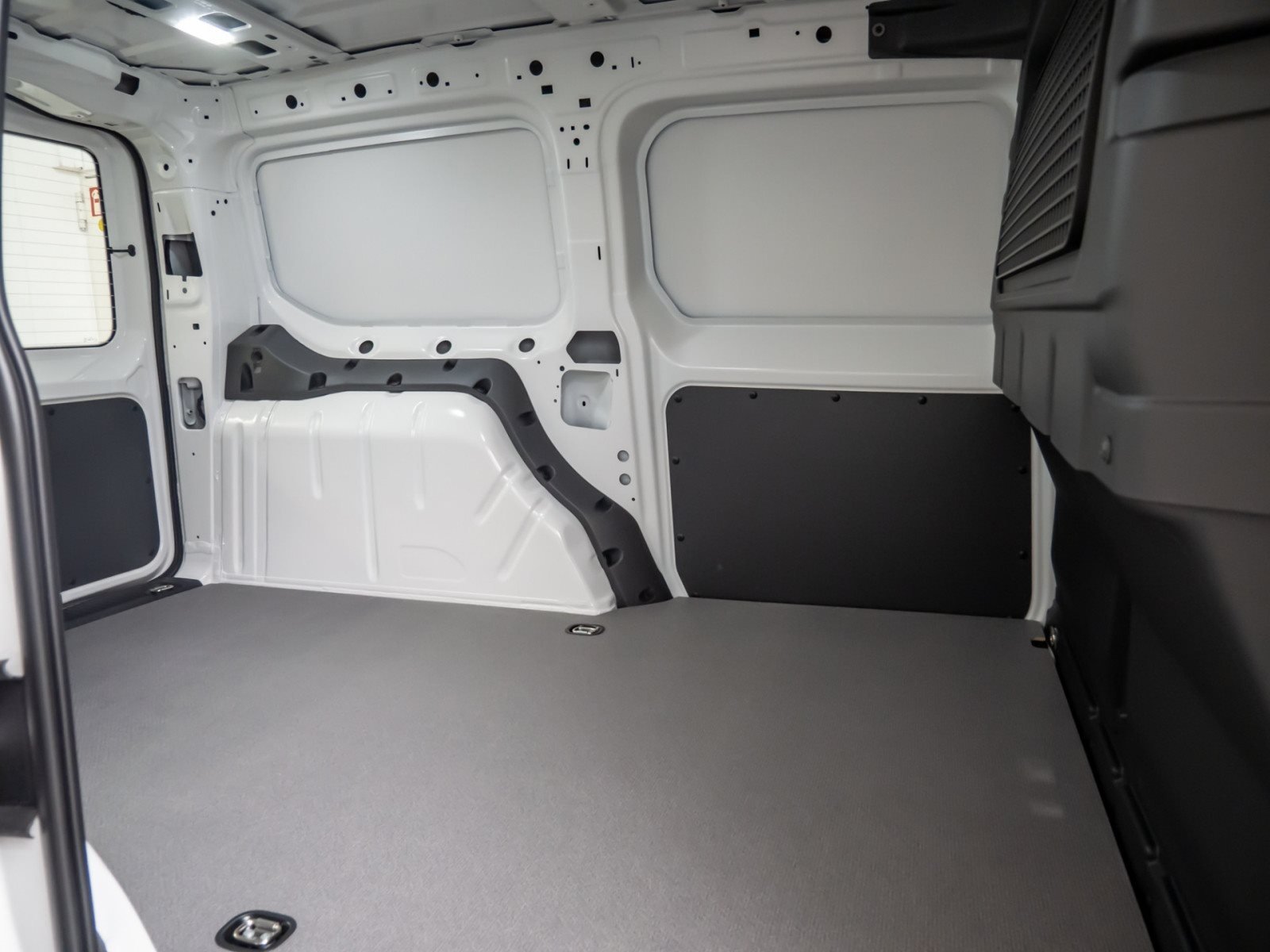 NFZ Caddy Cargo Maxi Motor: 2.0 l TDI EU6 SCR 75 kW Getriebe: 6-Gang-Schaltgetriebe Radstand: 2970 m