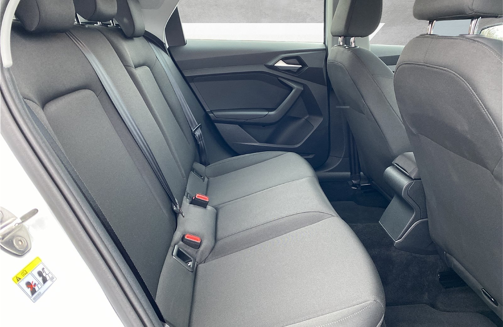 A1 Sportback 25 TFSI advanced S-tronic LED Bluetooth Smartphone interface