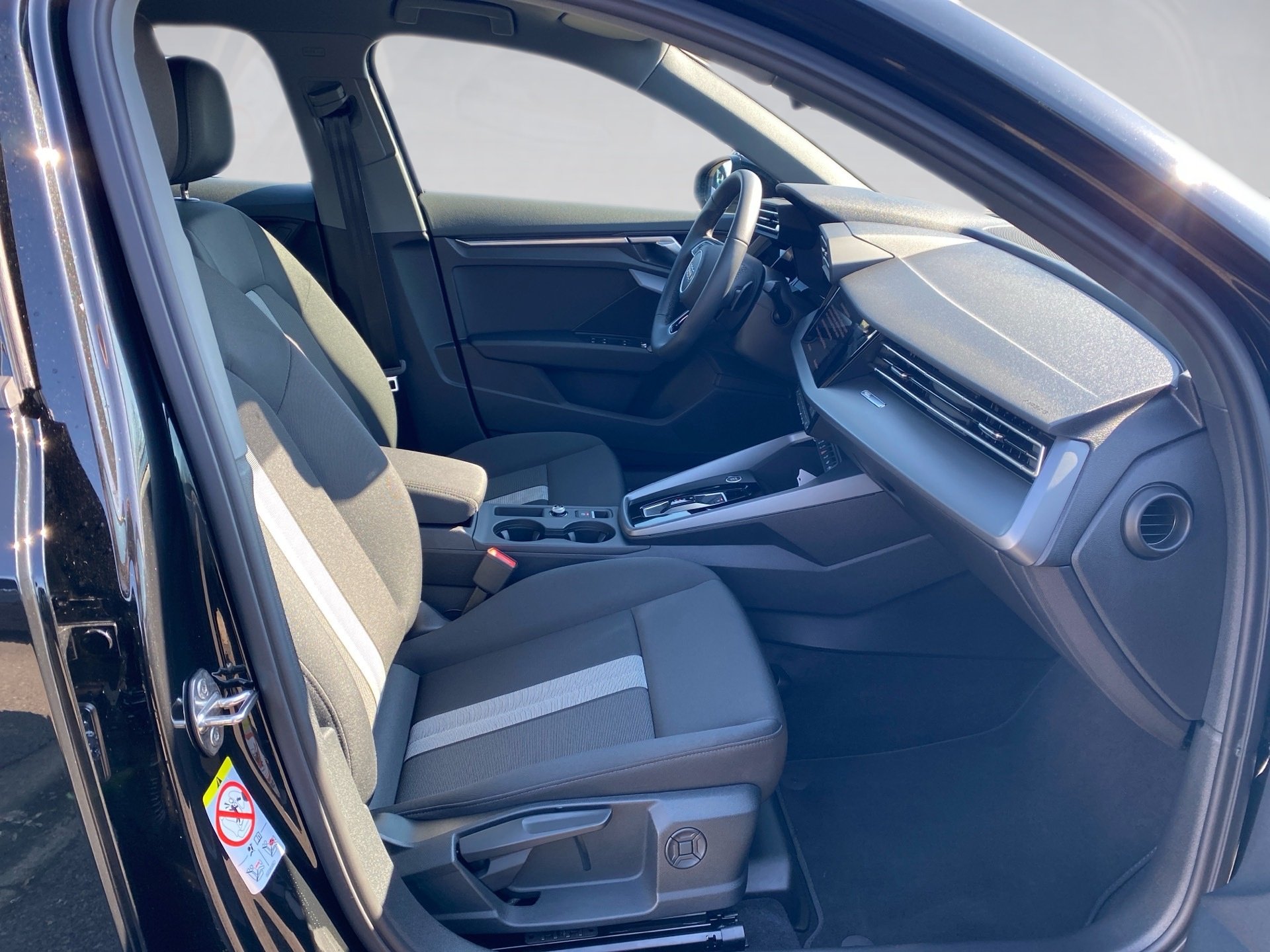 A3 Sportback 30 TFSI S-tronic LED Navi ACC AHK