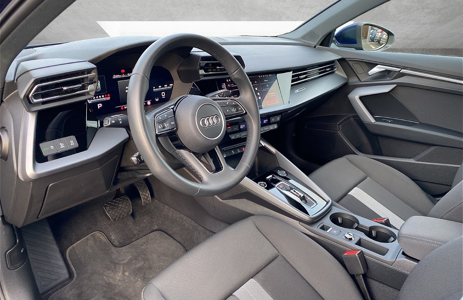 A3 Sportback 30 TFSI advanced S-tronic LED Navi ACC AHK RFK