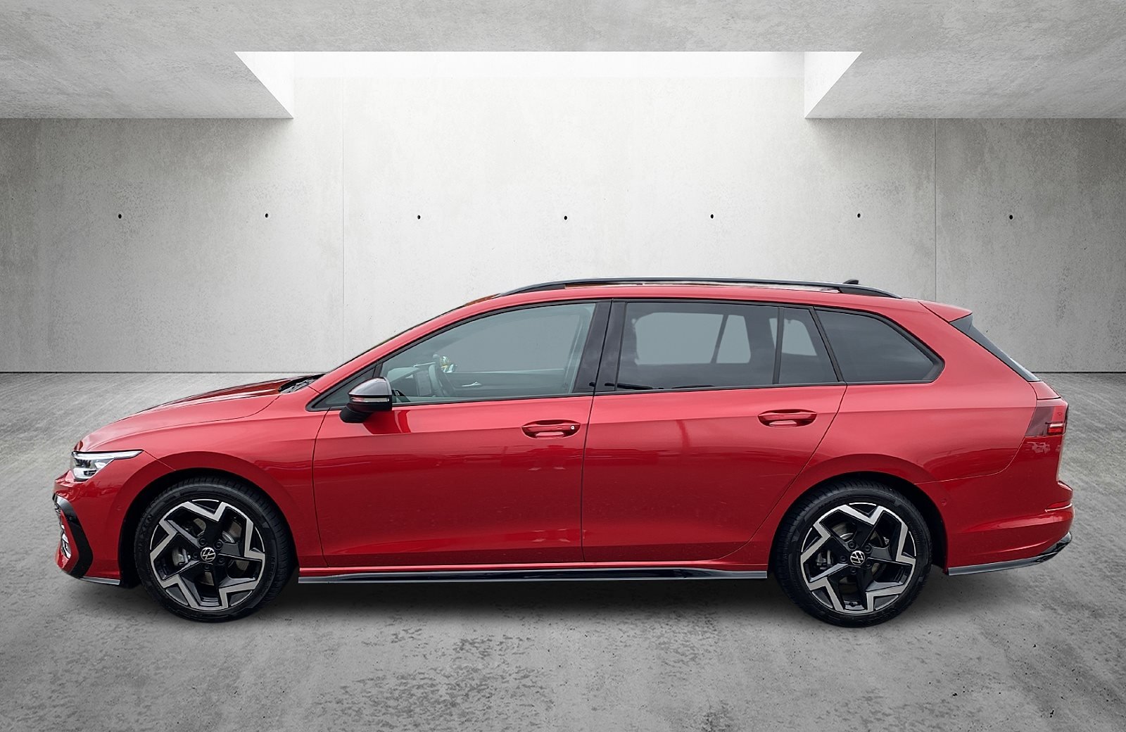 Golf VIII Variant R-Line 2.0 TDI ACC AHK AUT HUD