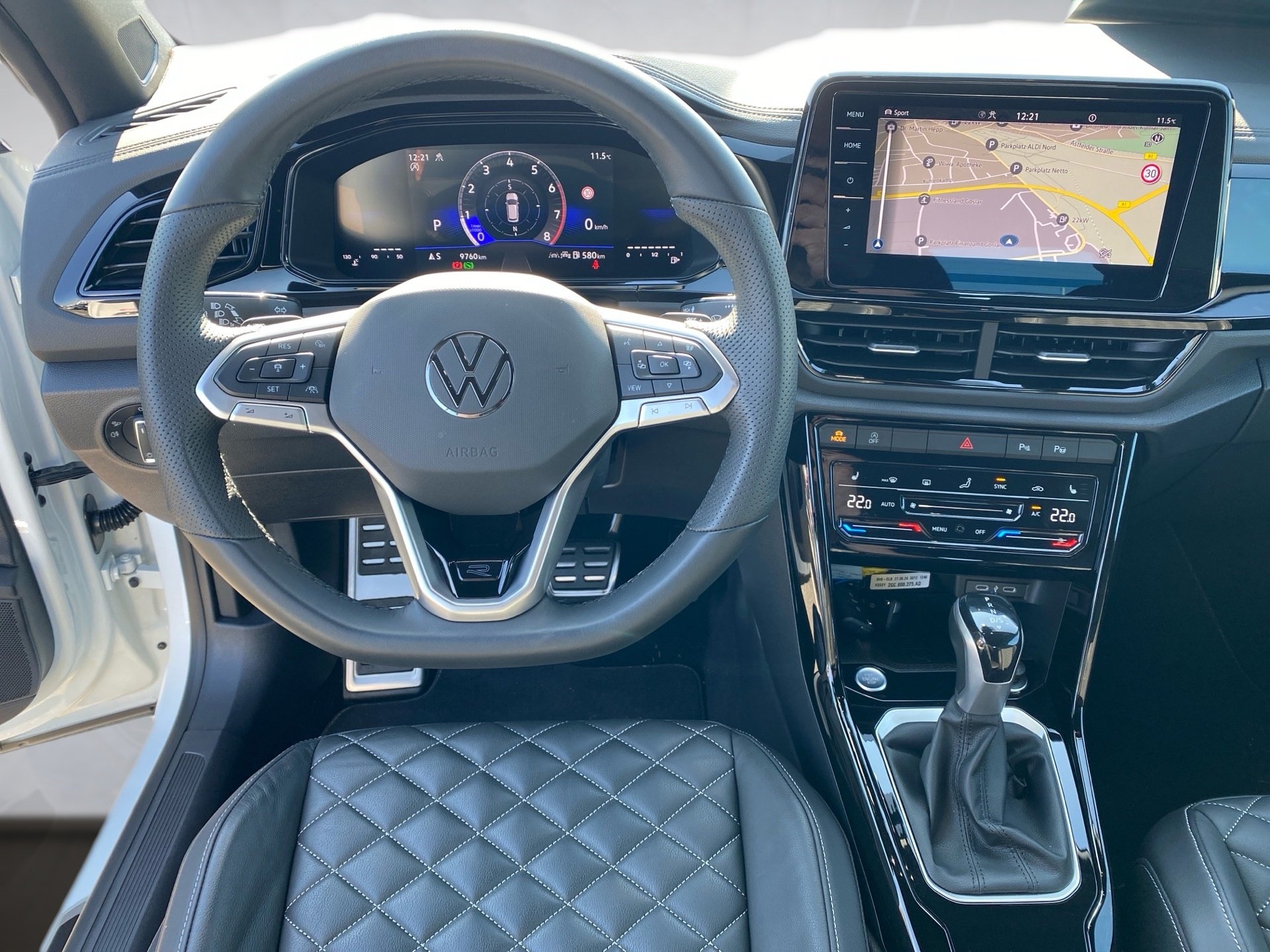 T-Roc Cabriolet 1.5 TSI R-Line DSG Black-Style Matrix Navi Leder