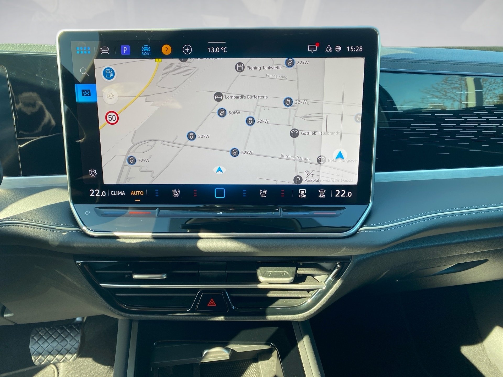 Passat Variant 2.0 TDI Elegance DSG Matrix Navi ACC AHK Leder