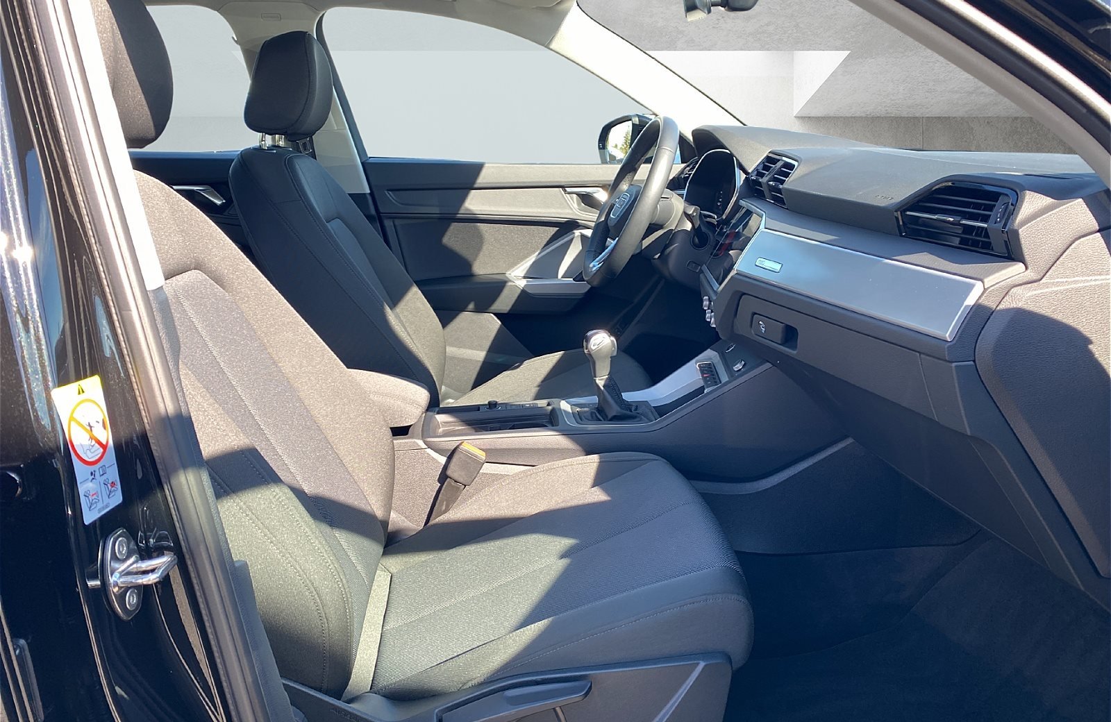 Q3 45 TFSIe S-tronic LED Navi 2xKlima AUT KlimaA