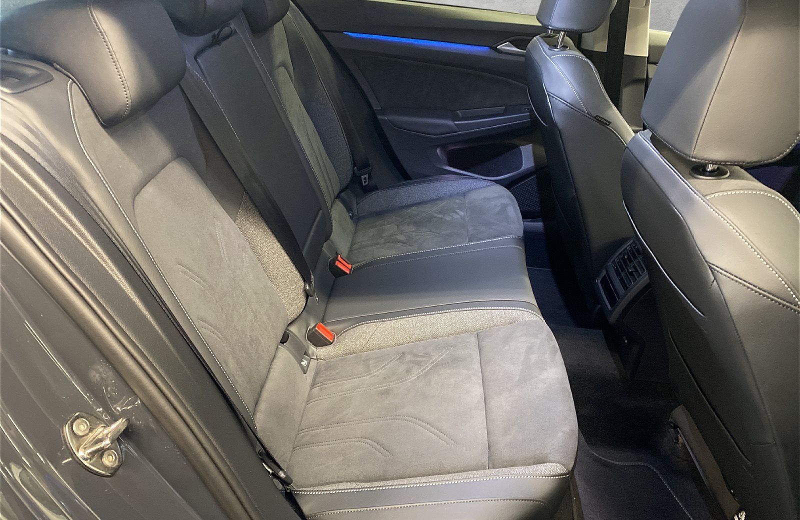 Golf VIII Style 1.5 eHybrid ACC AHK AUT HUD Kam.