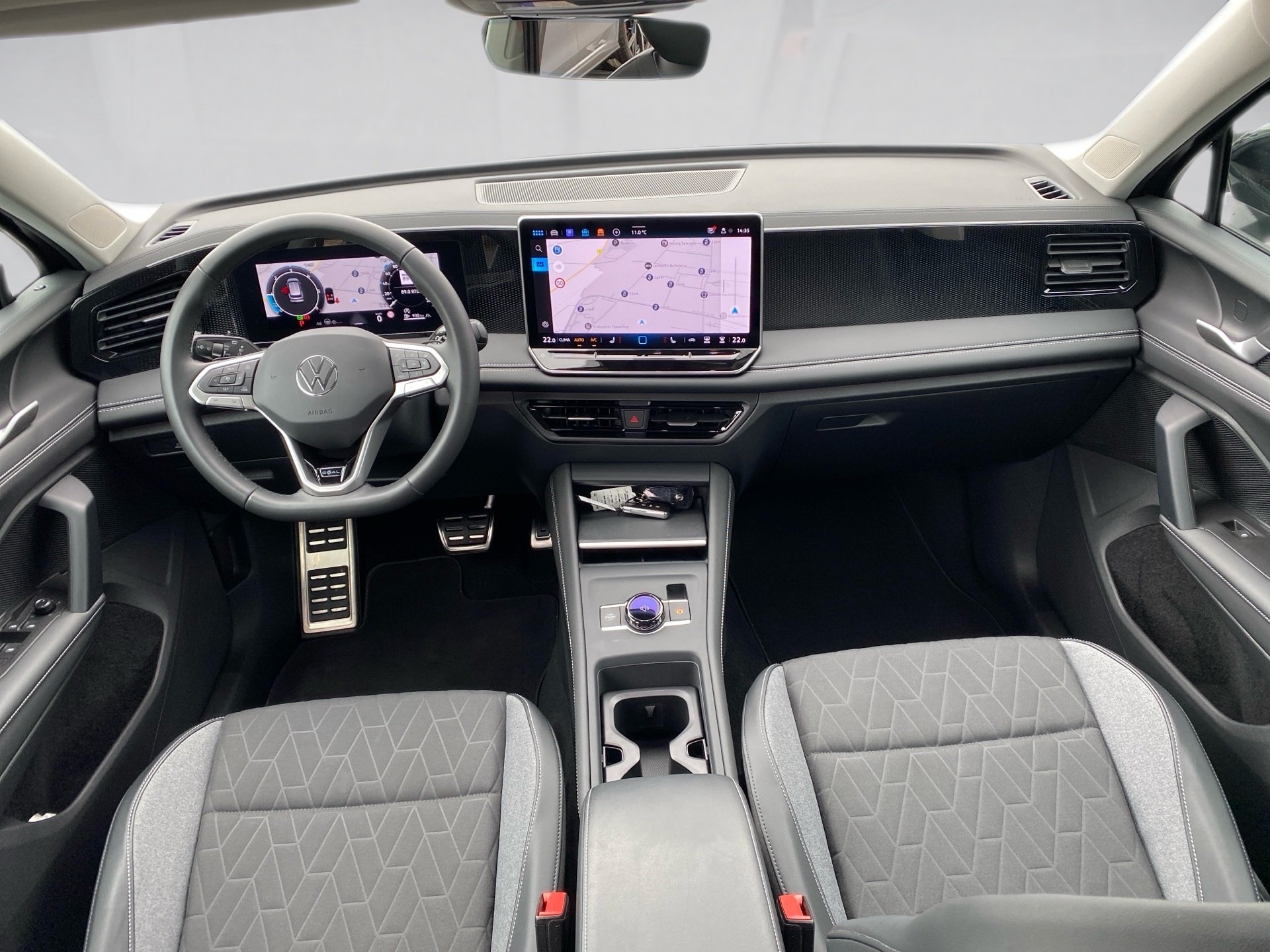 Tiguan 2.0 TDI Goal DSG AHK Navi ACC App-Connect