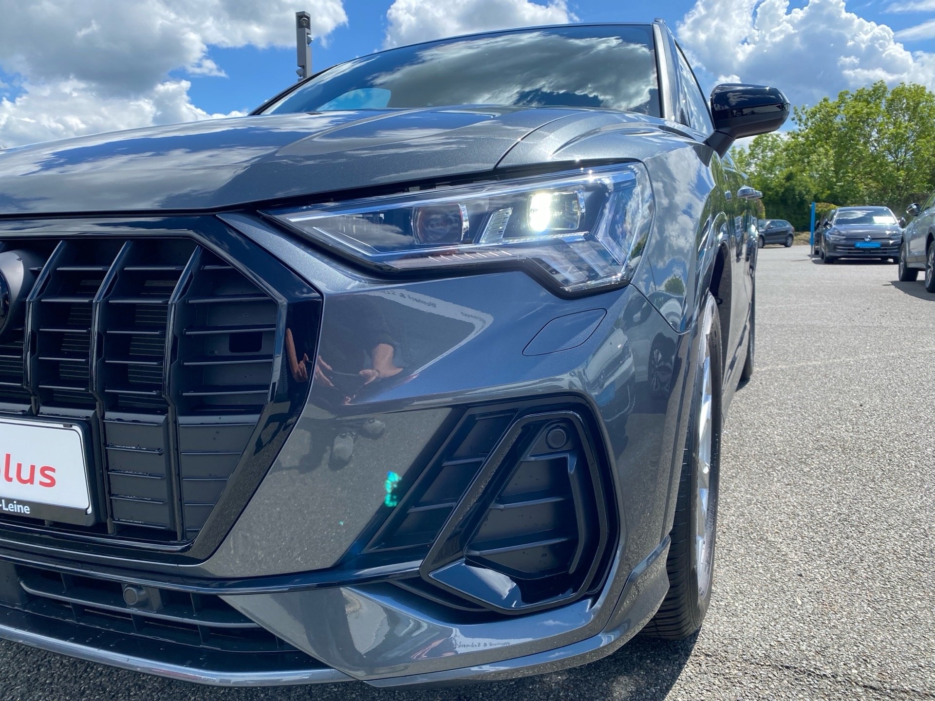 Q3 35 TFSI S line S-tronic Matrix Navi ACC AHK RFK
