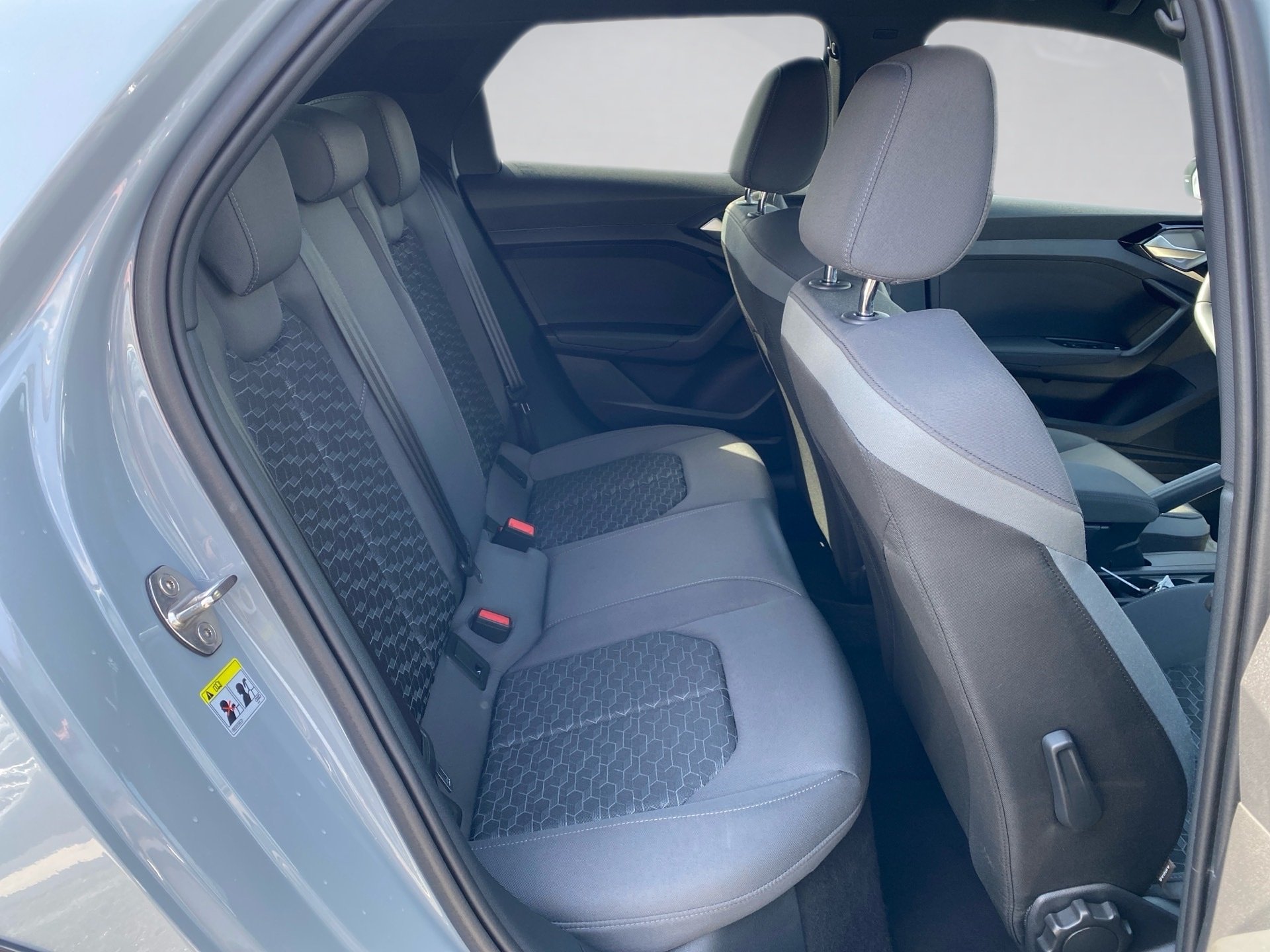 A1 allstreet 30 TFSI S-tronic LED Navi RFK SHZ