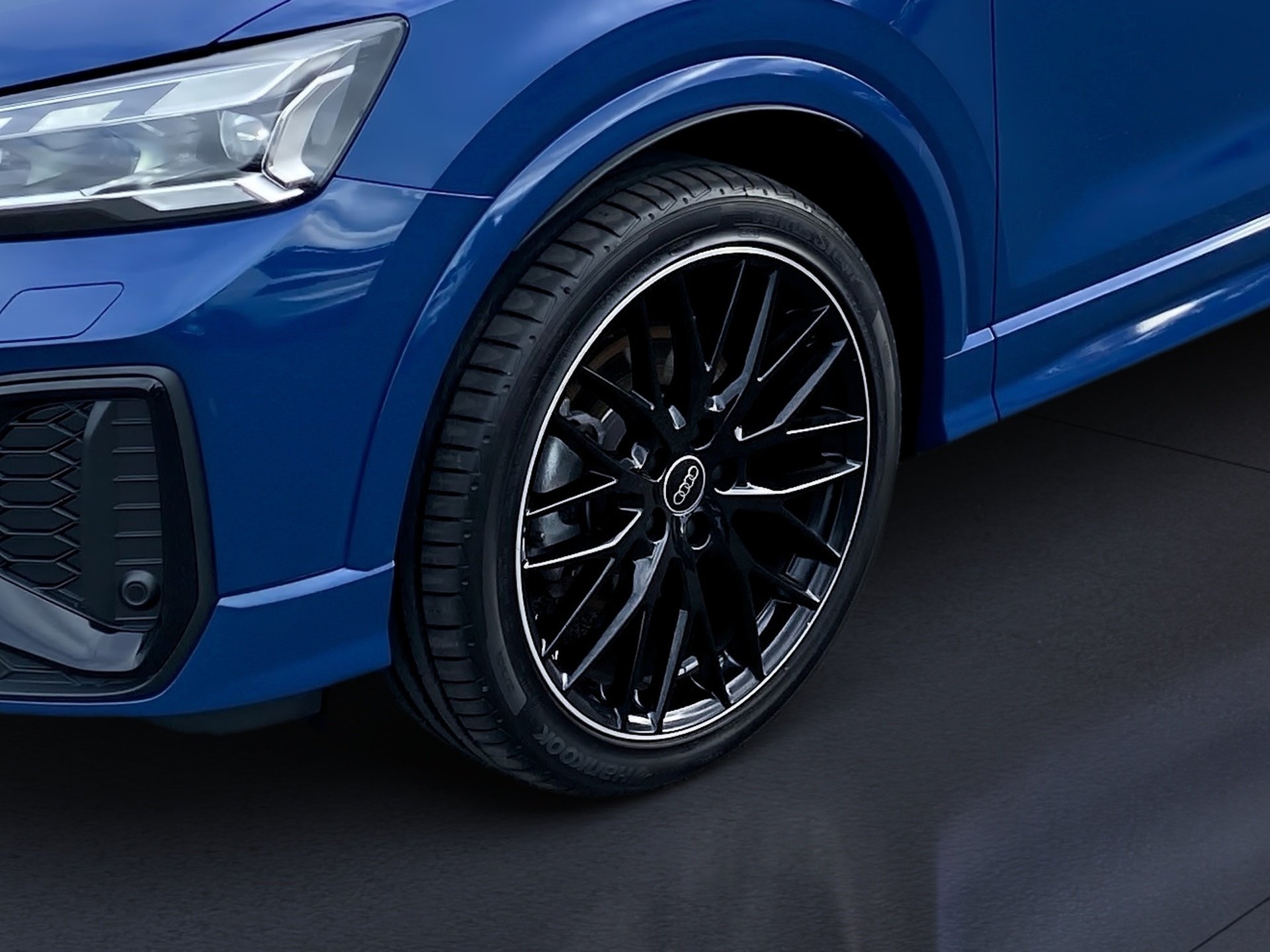 Q2 35 TFSI S line S-tronic Matrix AHK Leder RFK