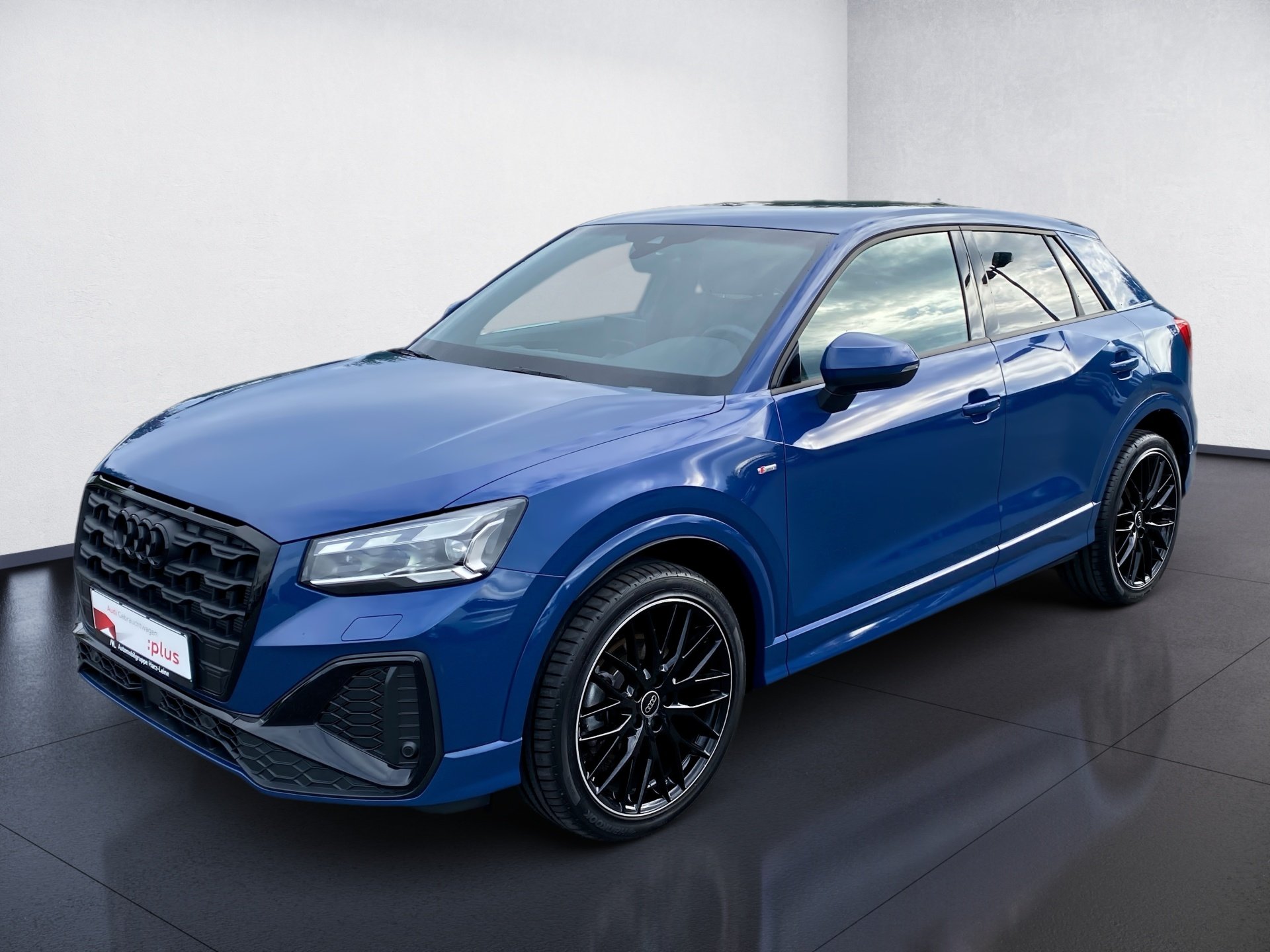 Q2 35 TFSI S line S-tronic Matrix AHK Leder RFK