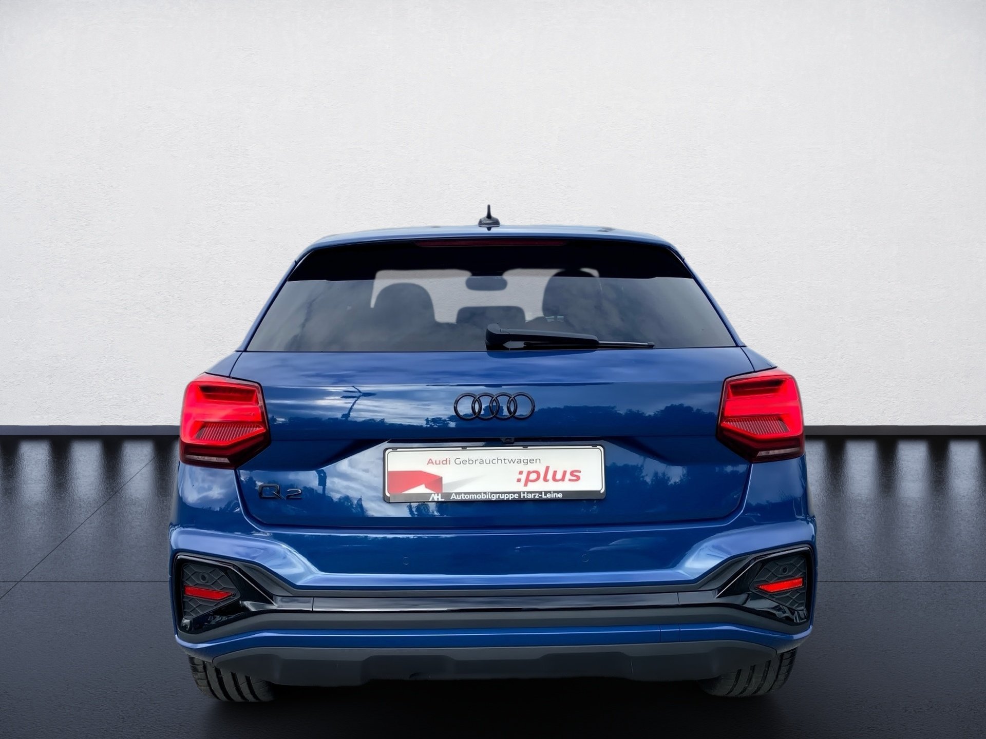 Q2 35 TFSI S line S-tronic Matrix AHK Leder RFK