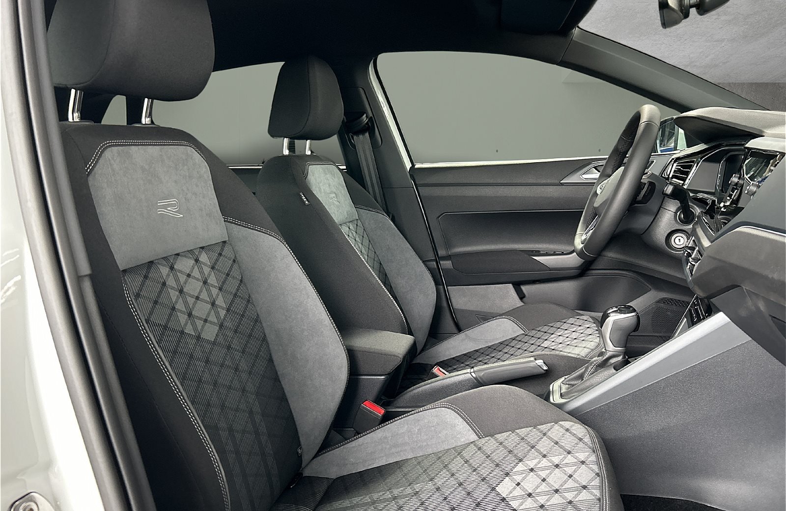 Polo R-Line 1.0 TSI 2xKlima ACC AUT KlimaA LED