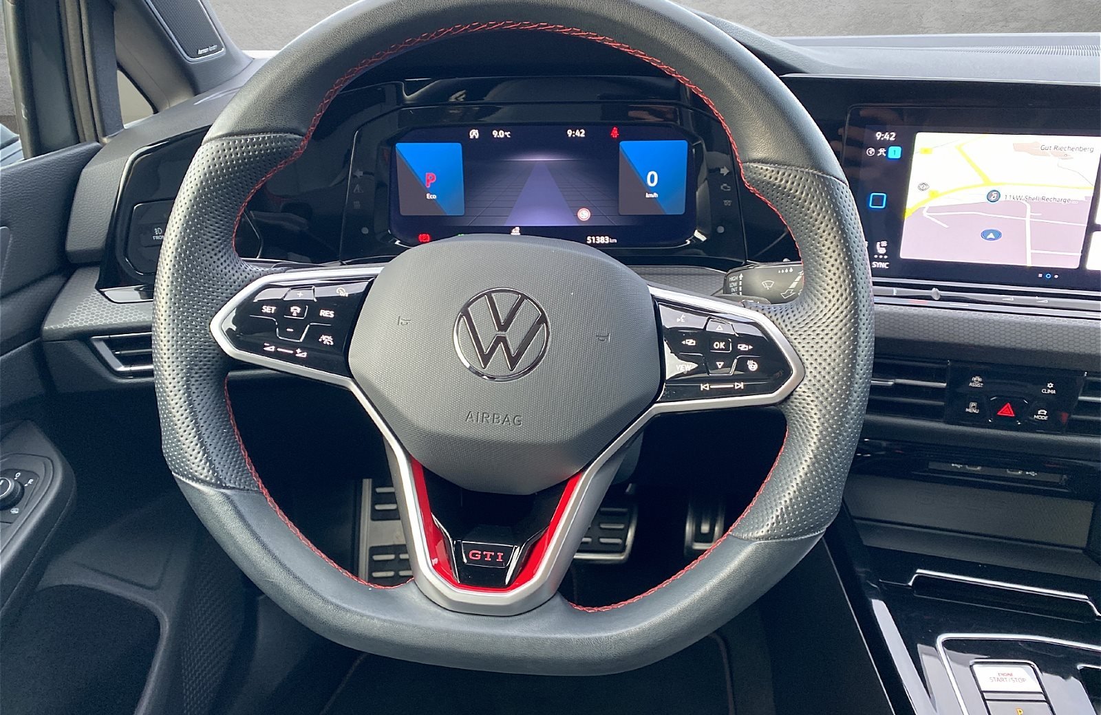 Golf VIII GTI 2.0 TSI Black Style DSG Matrix Navi Pano HuD Standheizung