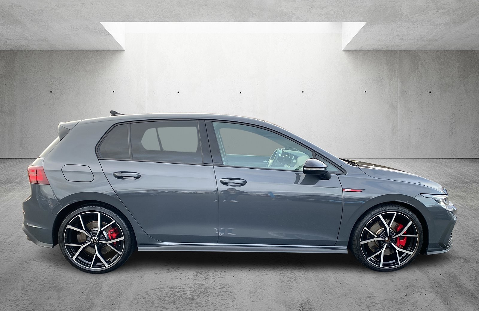 Golf VIII GTI 2.0 TSI Black Style DSG Matrix Navi Pano HuD Standheizung