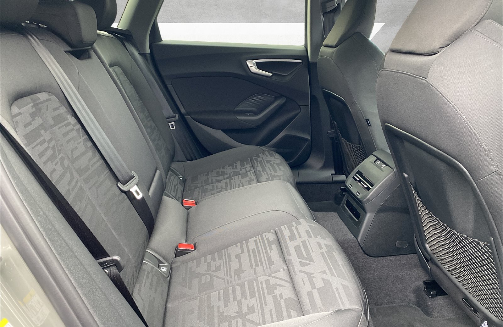 A5 Avant TFSI LED Plus Navi ACC AHK 20 RFK ACC