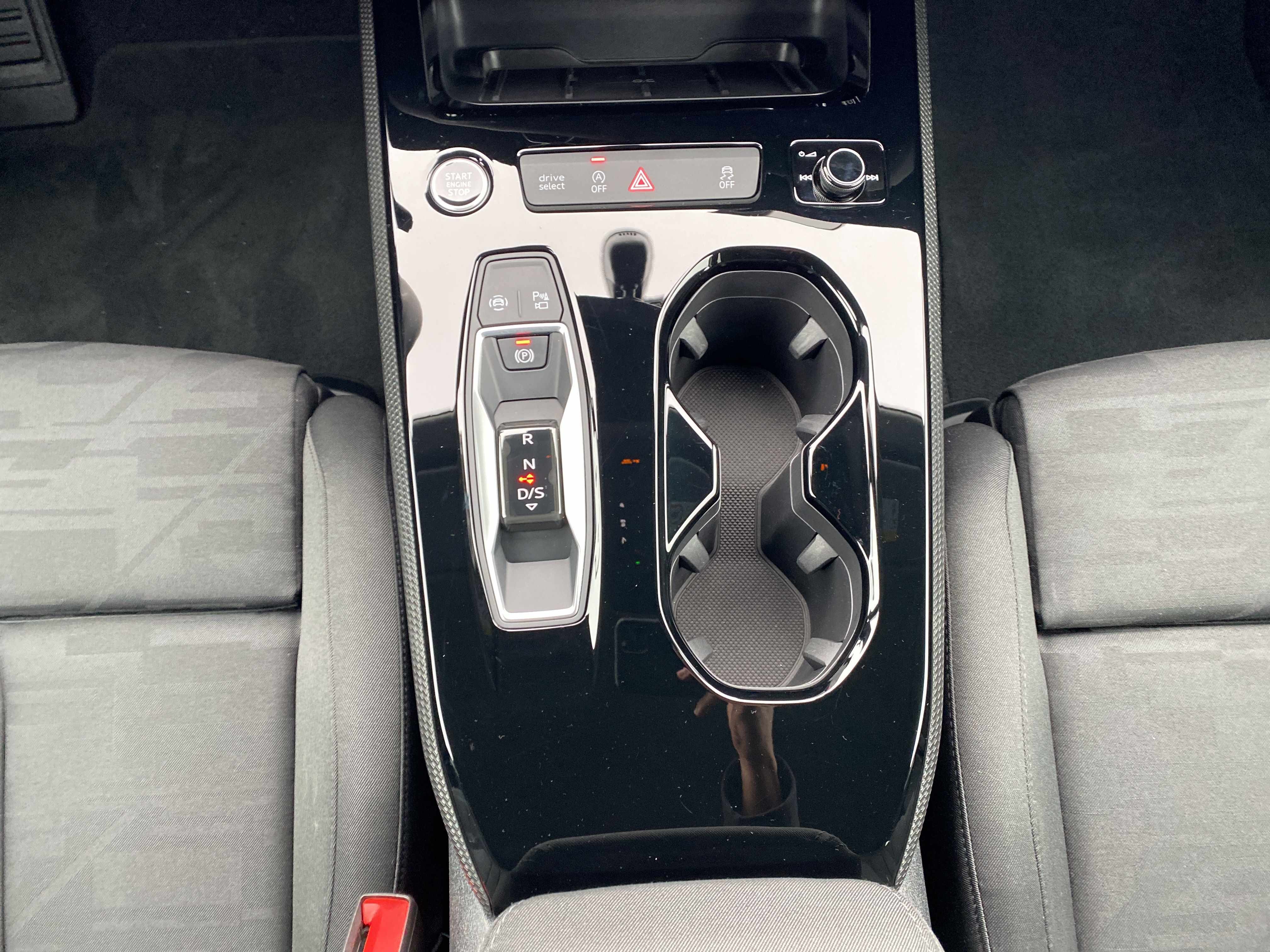 A5 Avant TFSI LED Plus Navi ACC AHK 20 RFK ACC