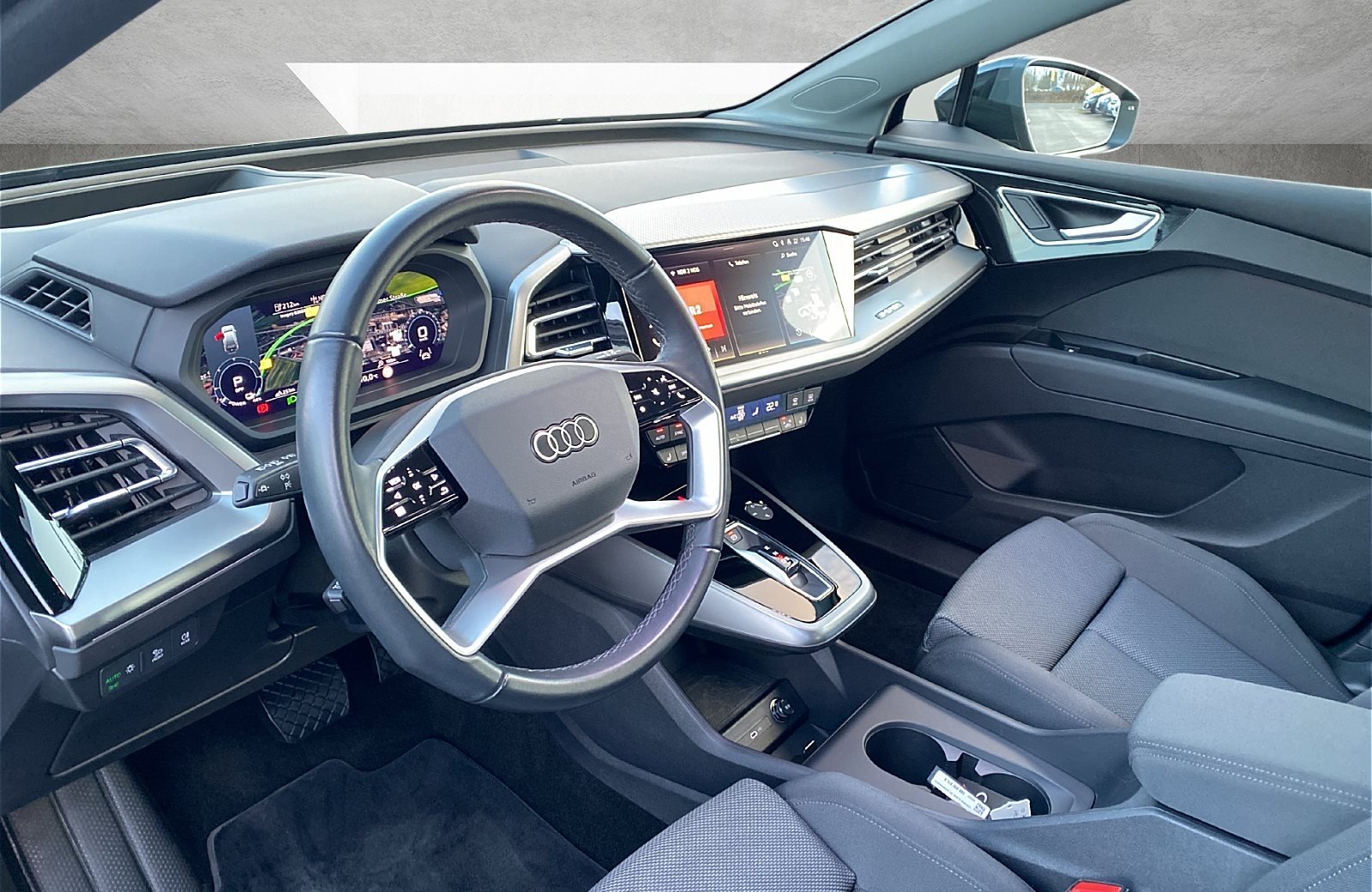 Q4 e-tron 45 Matrix Navi AHK ACC RFK AHK AUT HUD