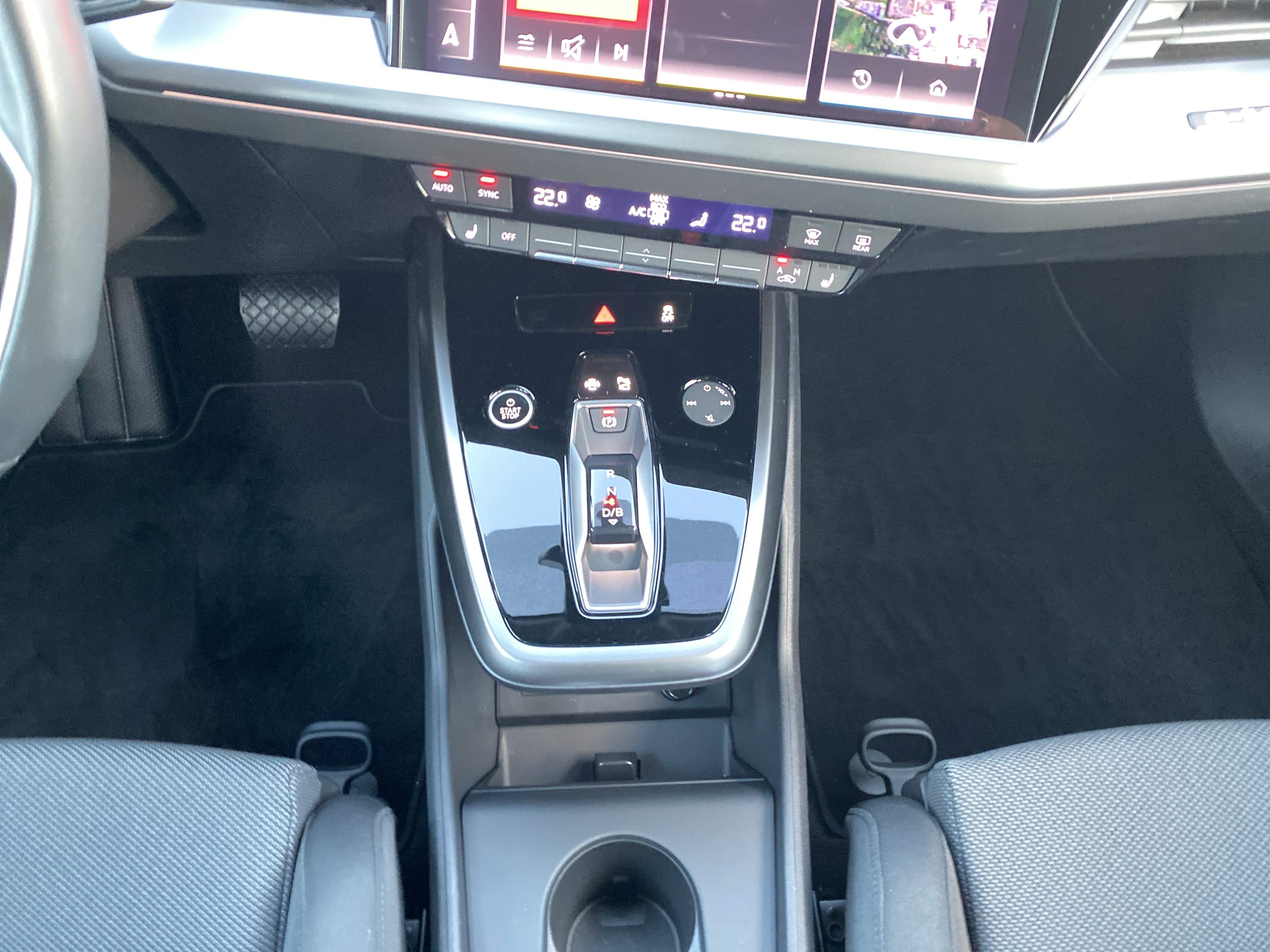 Q4 e-tron 45 Matrix Navi AHK ACC RFK AHK AUT HUD