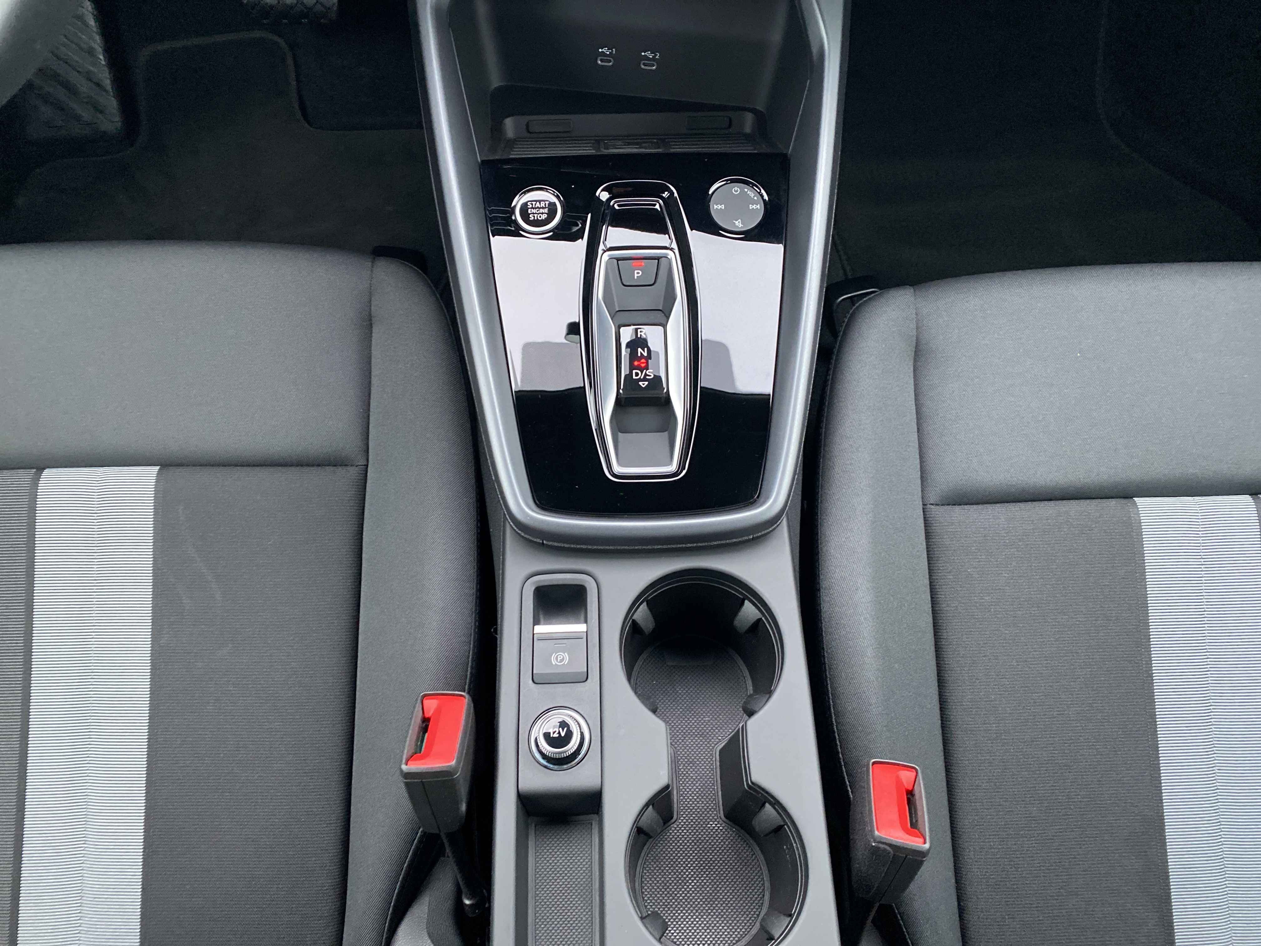 A3 Sportback 30 TFSI advanced S-tronic LED Navi ACC RFK