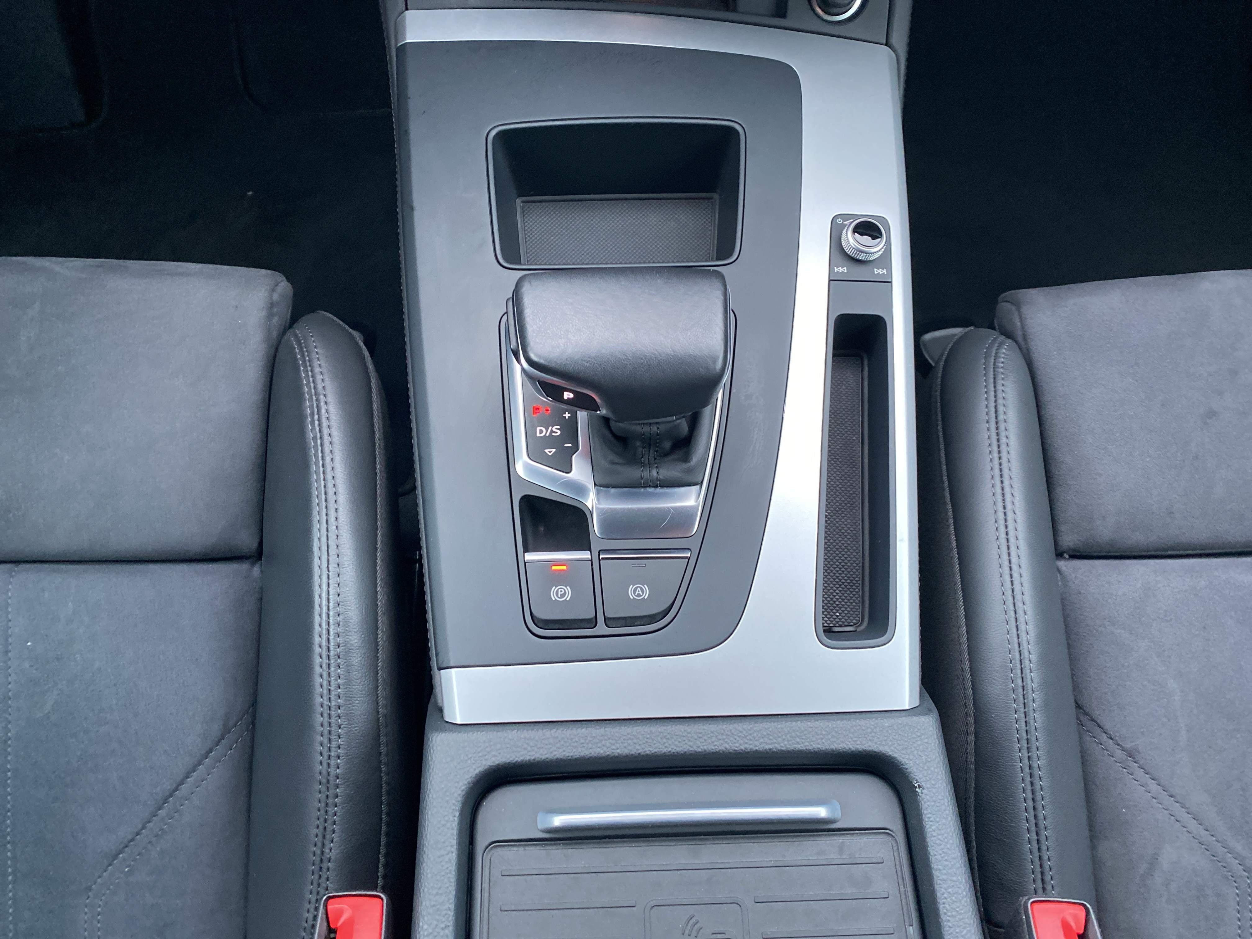 Q5 40 TDI S line quattro S-tronic Matrix Navi Luft ACC Alcantara