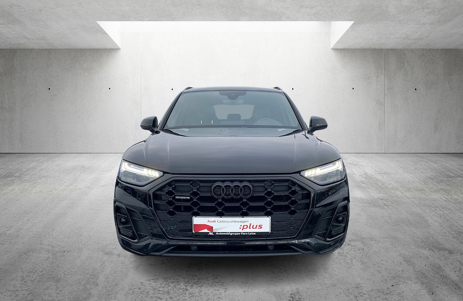 Q5 40 TDI S line quattro S-tronic Matrix Navi Luft ACC Alcantara