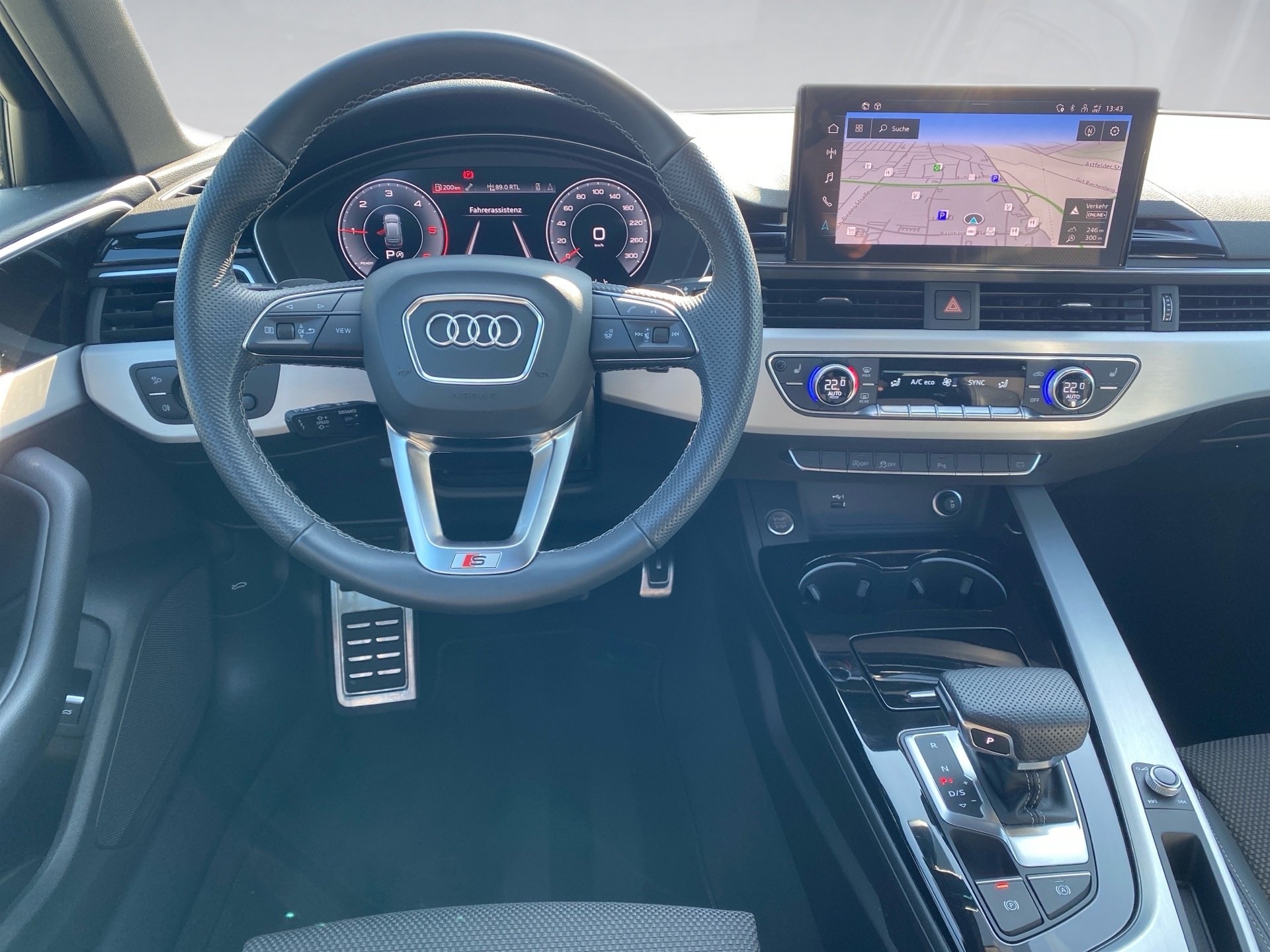 A4 Avant 35 TDI S line S-tronic Competition Edition LED Navi ACC