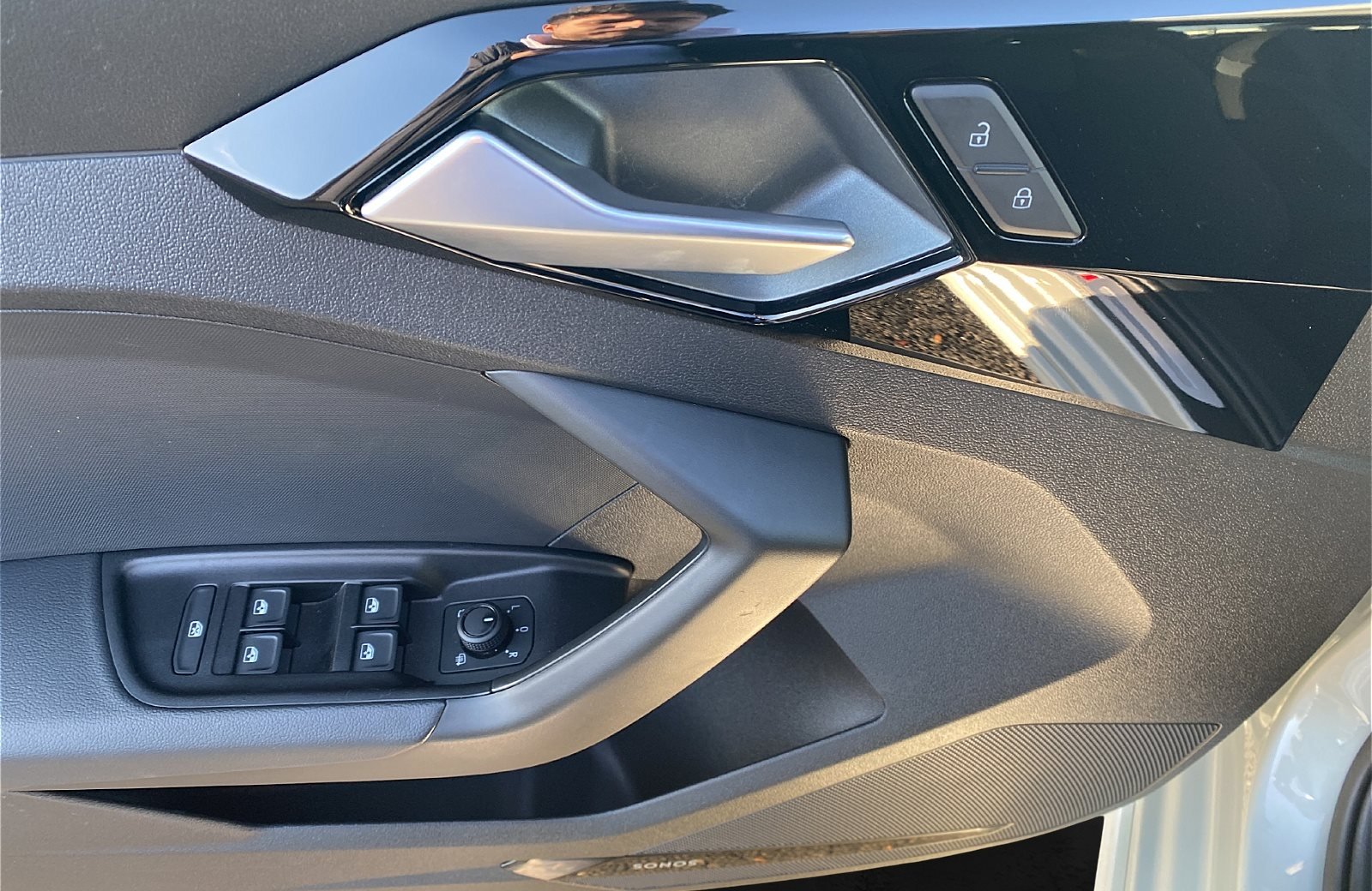 A1 Sportback 30 TFSI S line S-tronic LED Navi ACC Optik schwarz