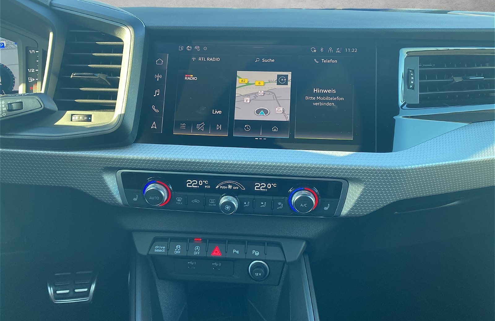 A1 Sportback 30 TFSI S line S-tronic LED Navi ACC Optik schwarz