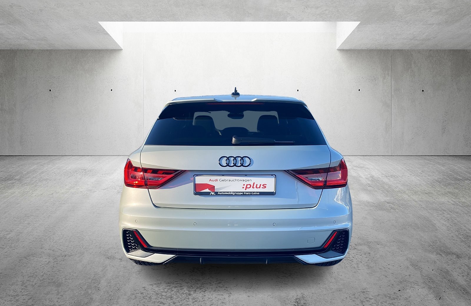 A1 Sportback 30 TFSI S line S-tronic LED Navi ACC Optik schwarz