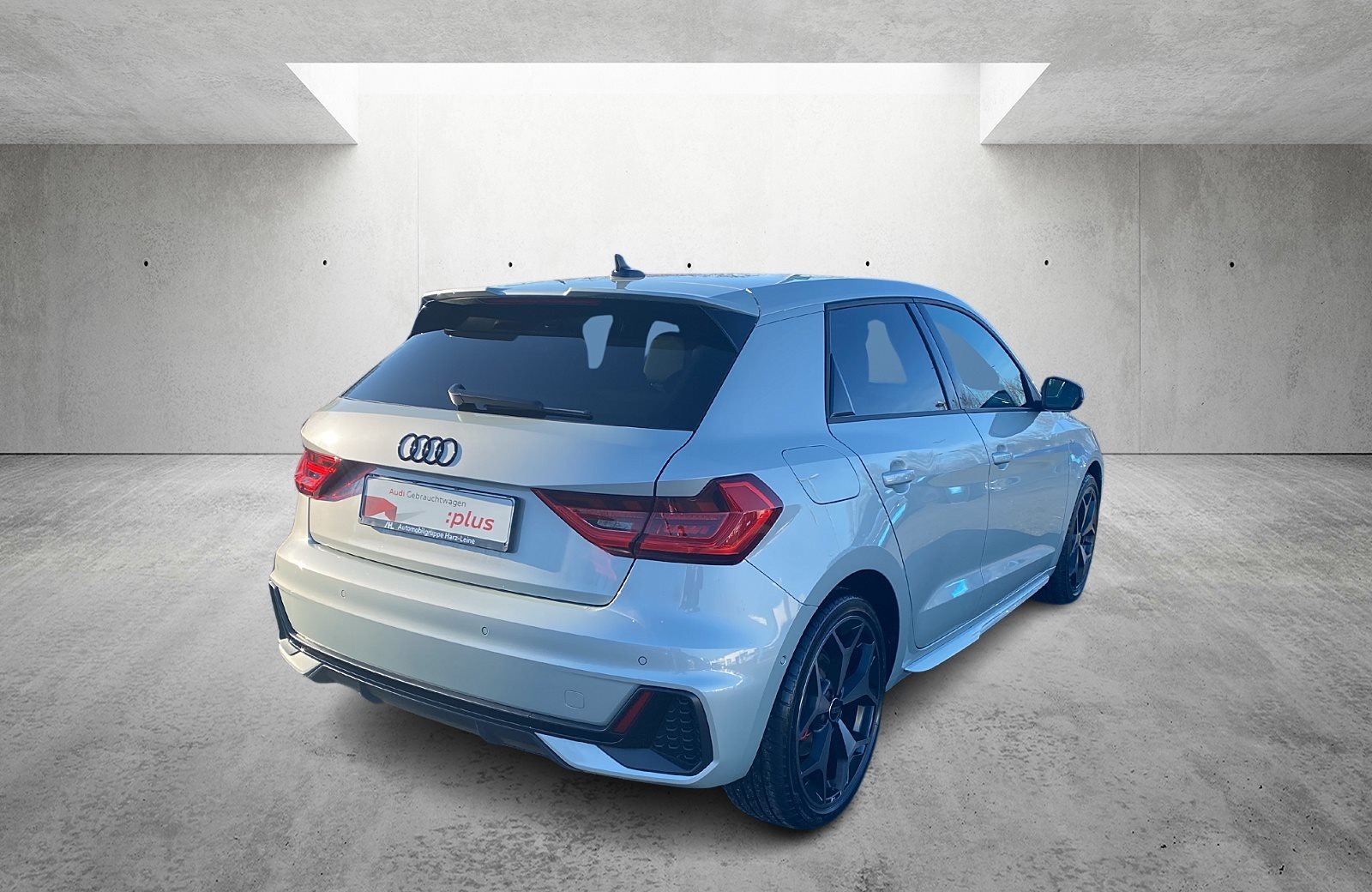 A1 Sportback 30 TFSI S line S-tronic LED Navi ACC Optik schwarz