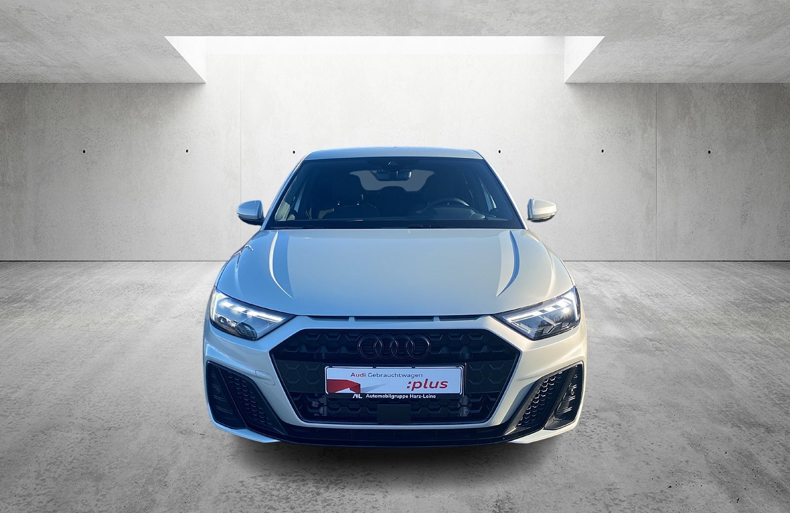 A1 Sportback 30 TFSI S line S-tronic LED Navi ACC Optik schwarz