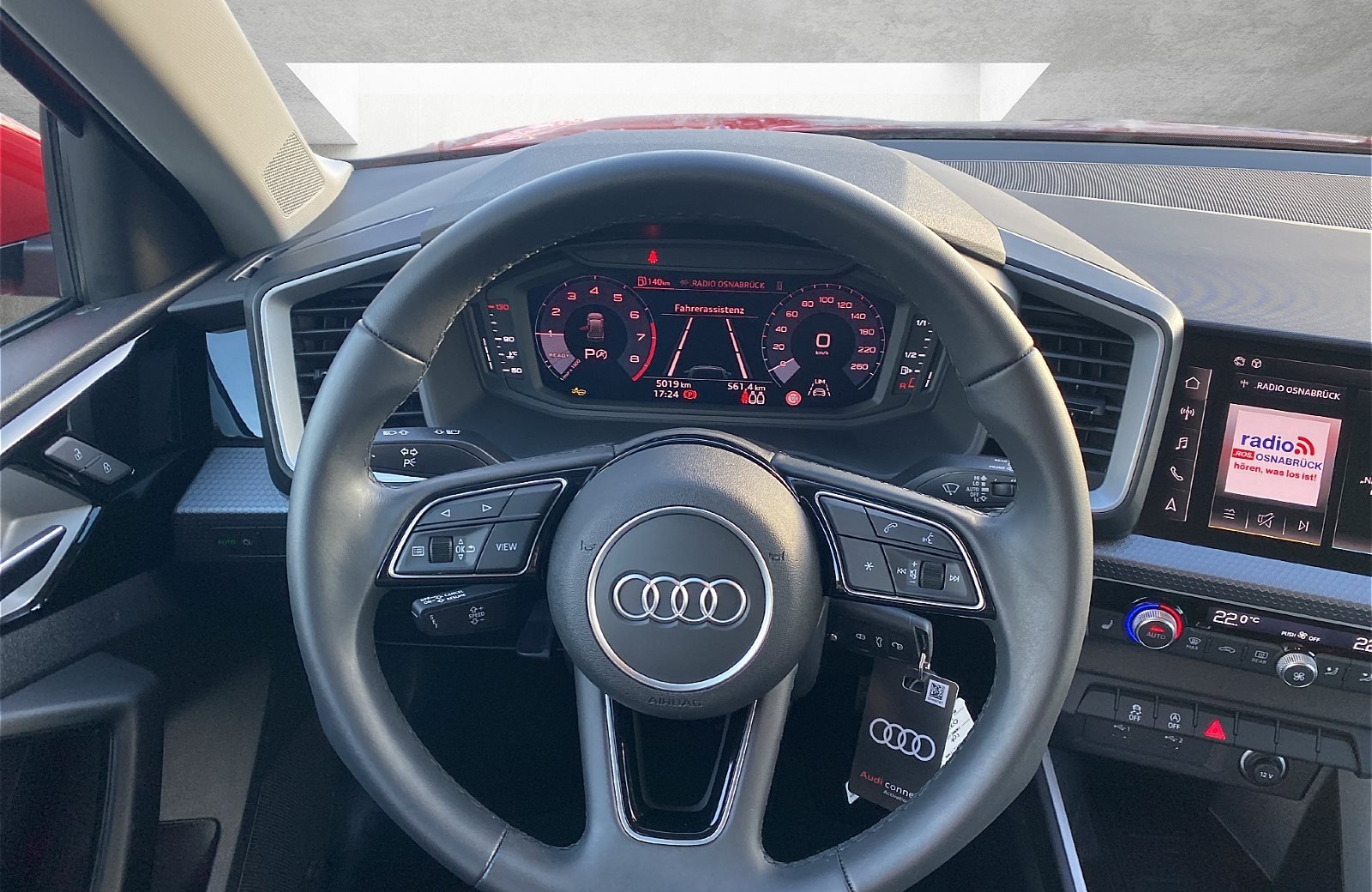 A1 Sportback 25 TFSI advanced S-tronic MMI Bluetooth PDC SHZ